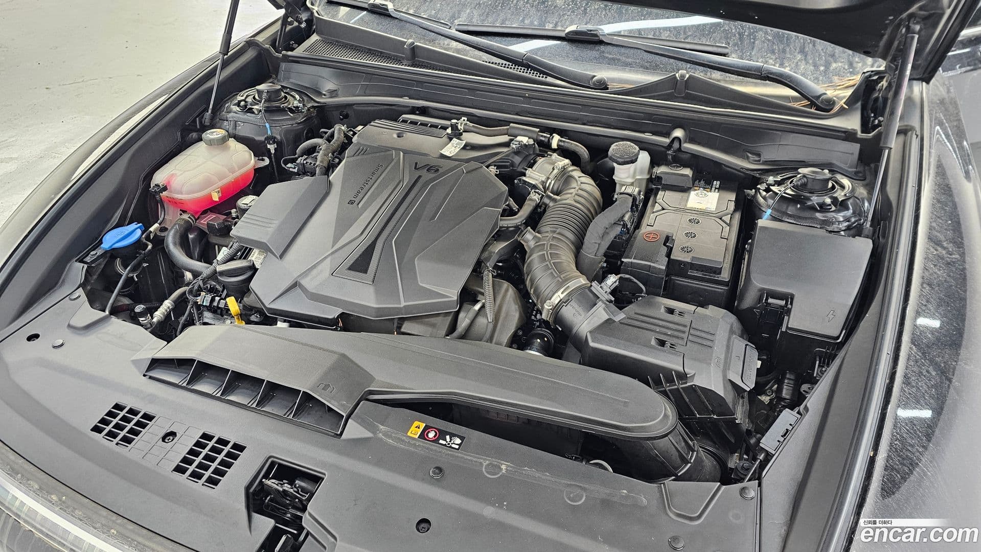 Main__Slider__Photo:Grandeur Hyundai 2022.11-5