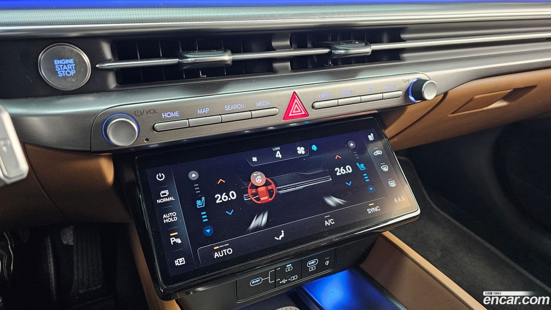 Main__Slider__Photo:Grandeur Hyundai 2022.11-16