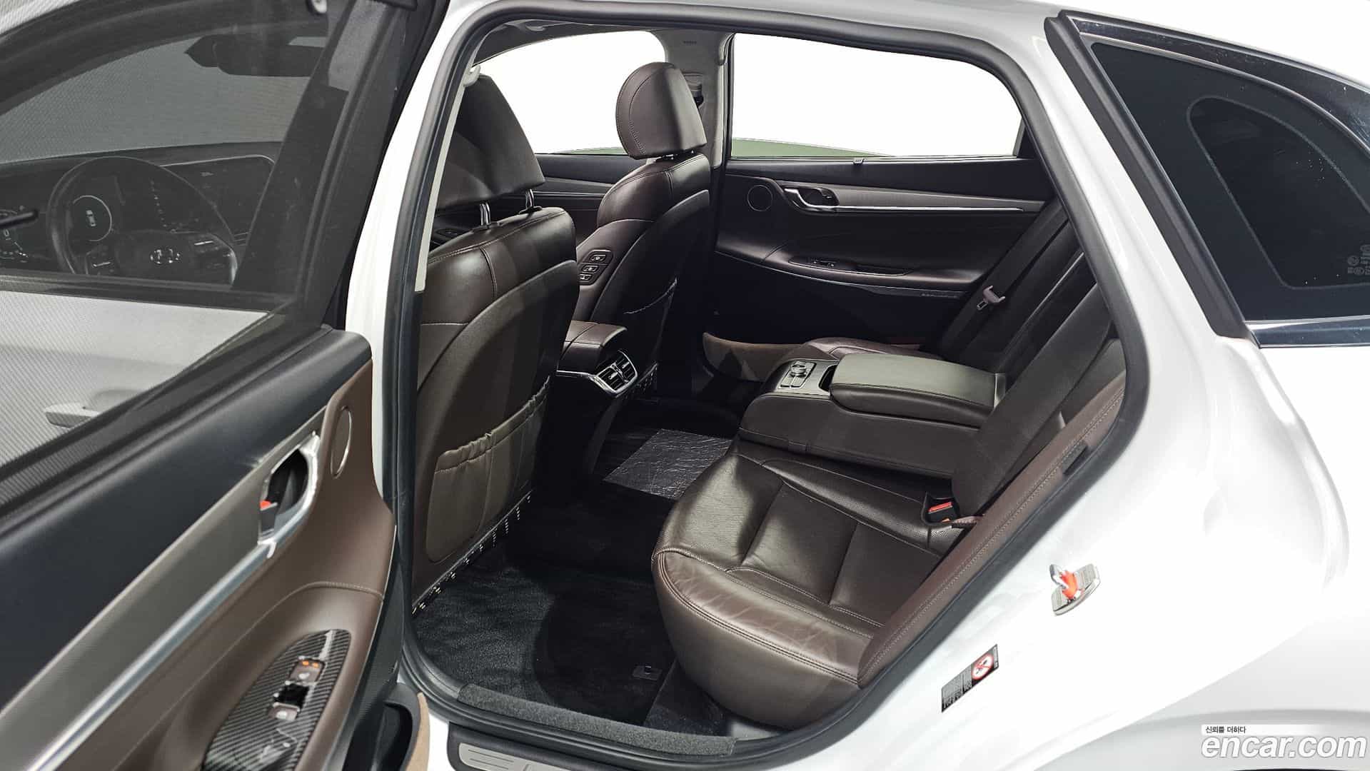 Grandeur Hyundai 2020.10-OPTION-020