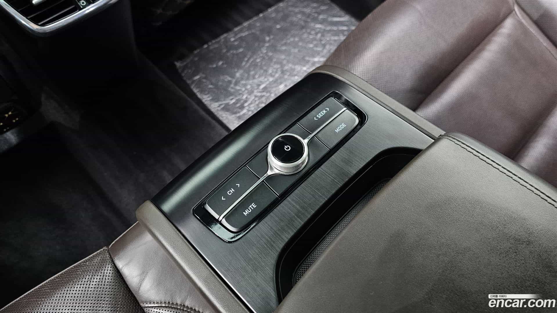 Grandeur Hyundai 2020.10-OPTION-021