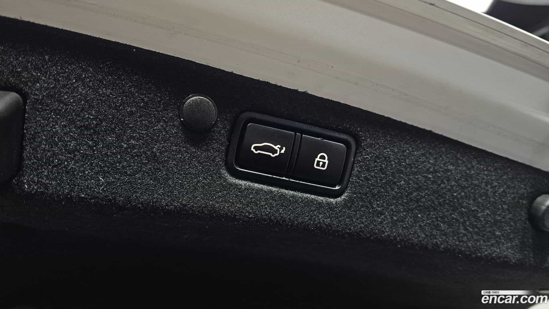 Grandeur Hyundai 2020.10-OPTION-023