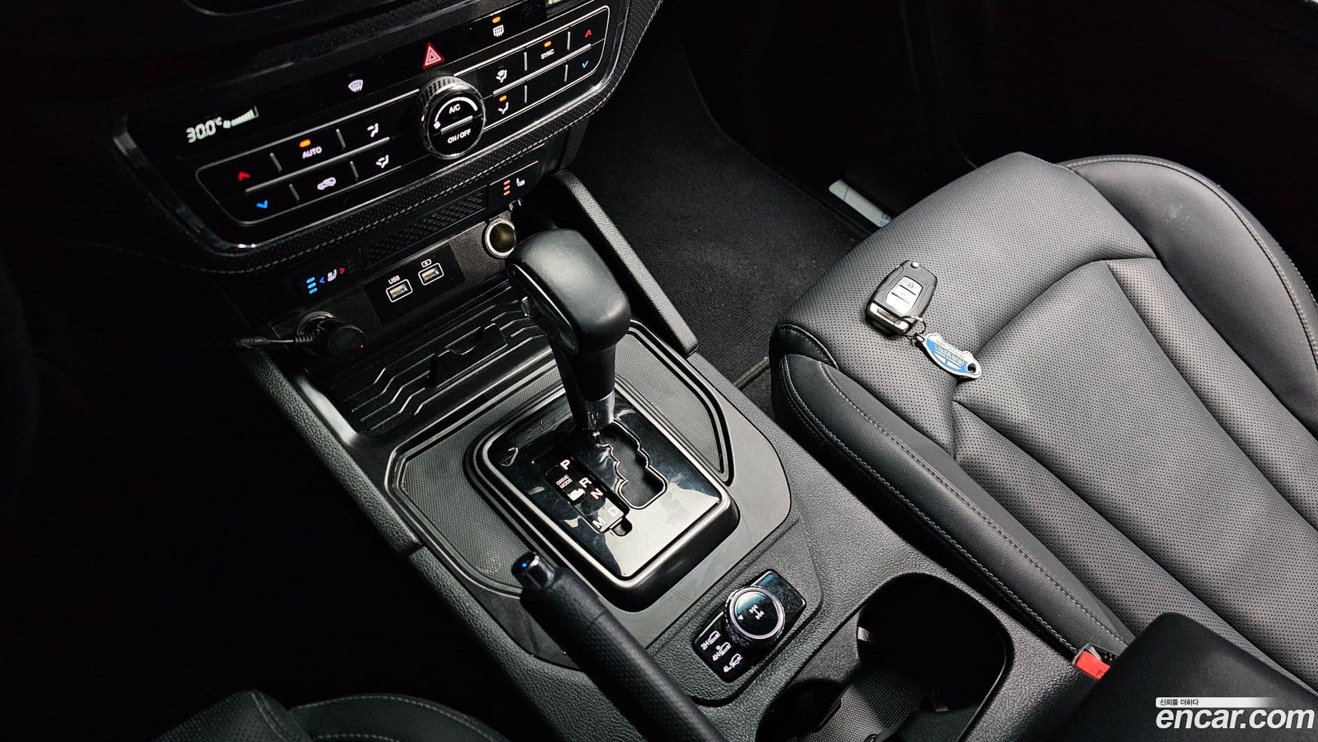 Main__Slider__Photo:Rexton KG_Mobility_Ssangyong 2023.2-8