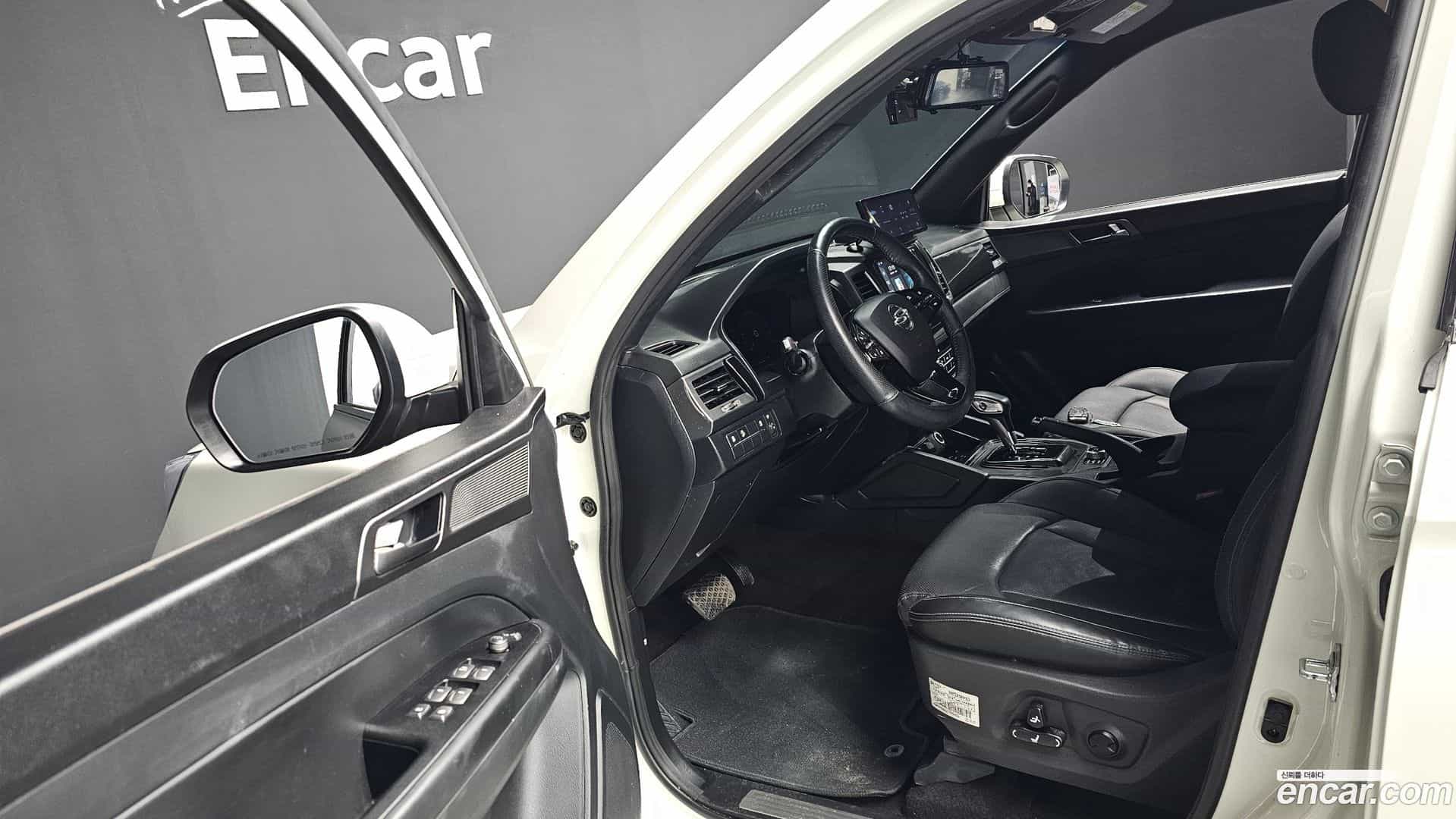 Rexton KG_Mobility_Ssangyong 2023.2-INNER-010