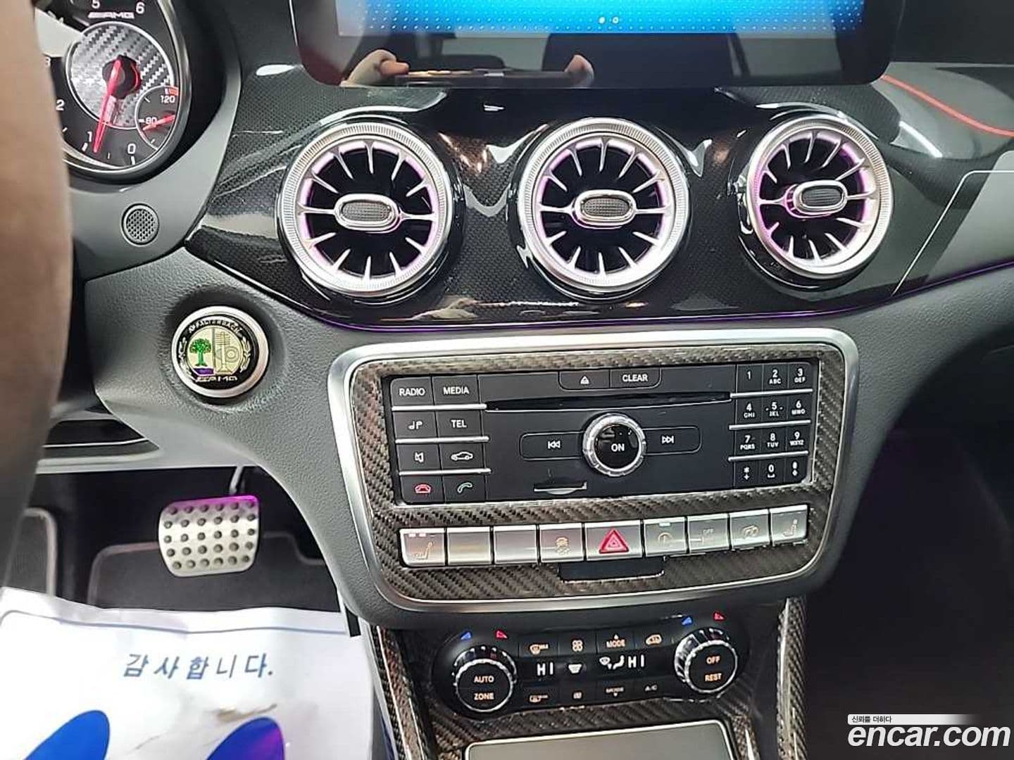 Main__Slider__Photo:GLA-Class Mercedes-Benz 2018.2-9