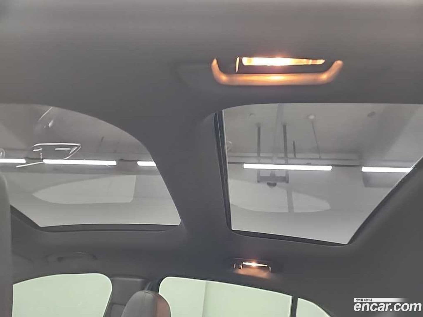 Main__Slider__Photo:GLA-Class Mercedes-Benz 2018.2-12