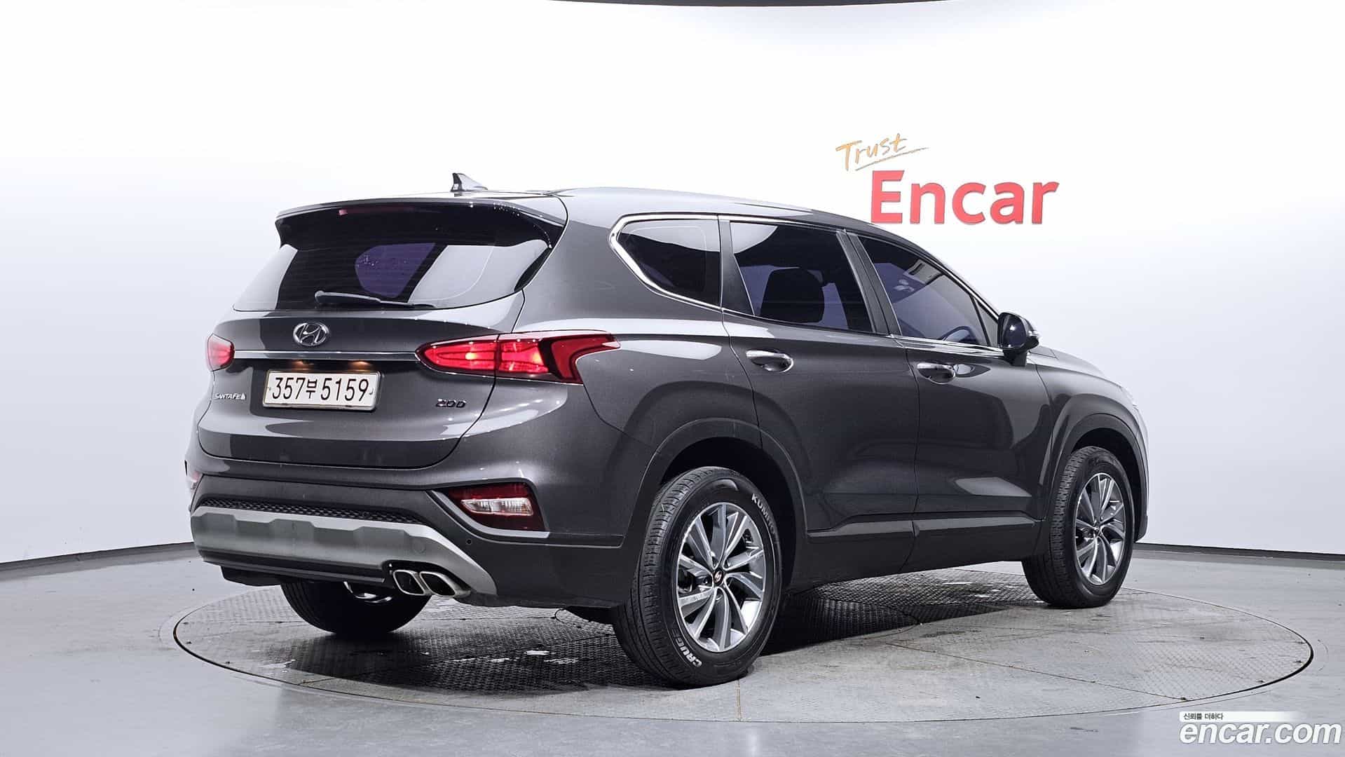 Santafe Hyundai 2019.0-OUTER-002