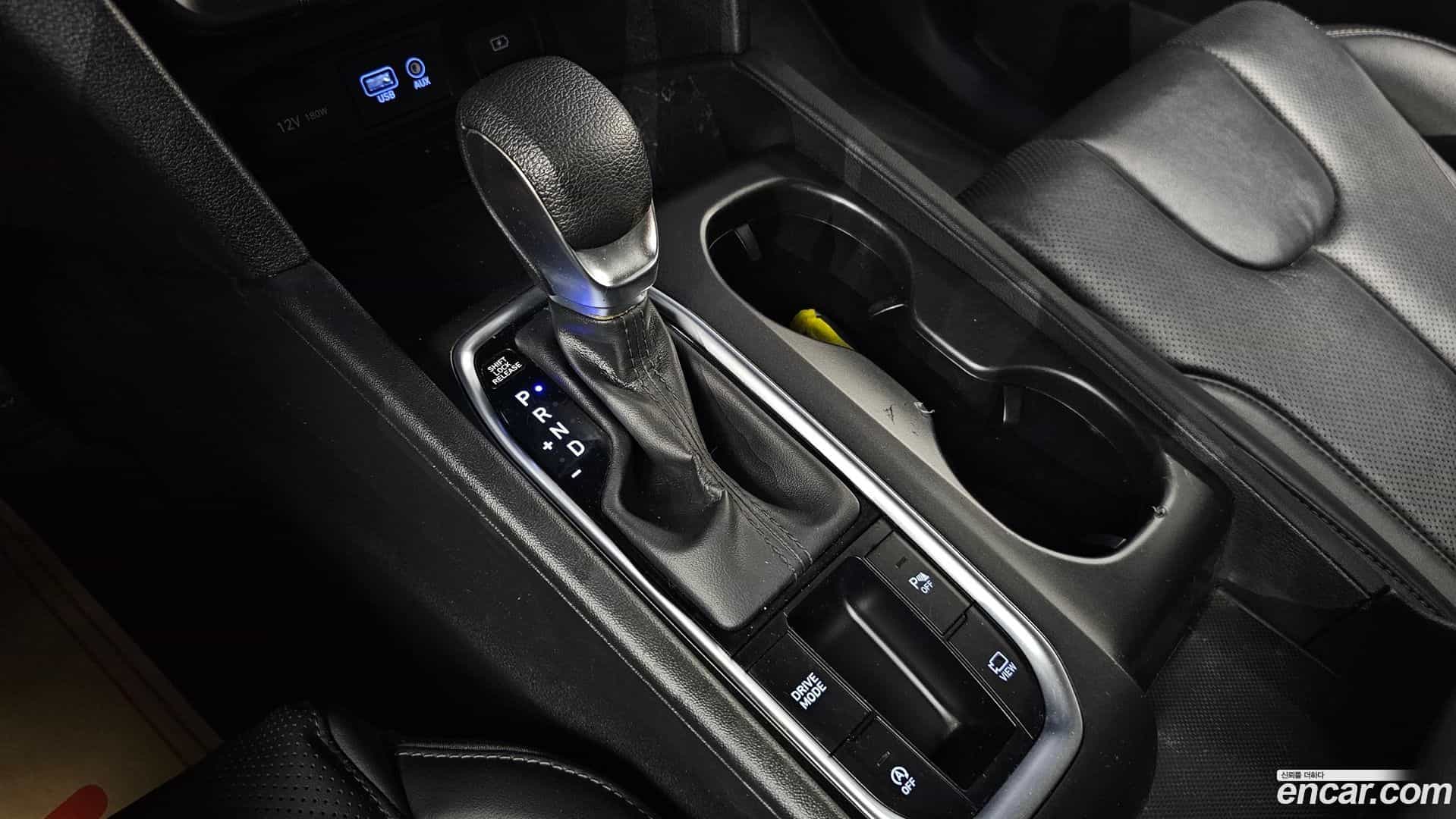 Santafe Hyundai 2019.0-INNER-009