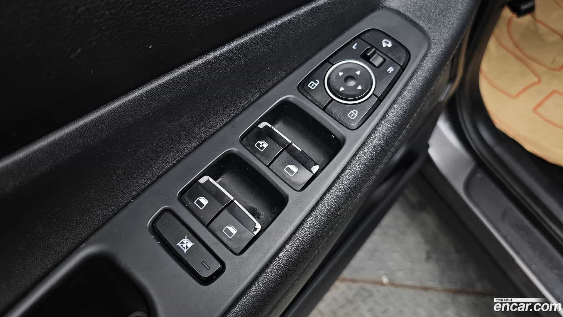 Santafe Hyundai 2019.0-OPTION-017