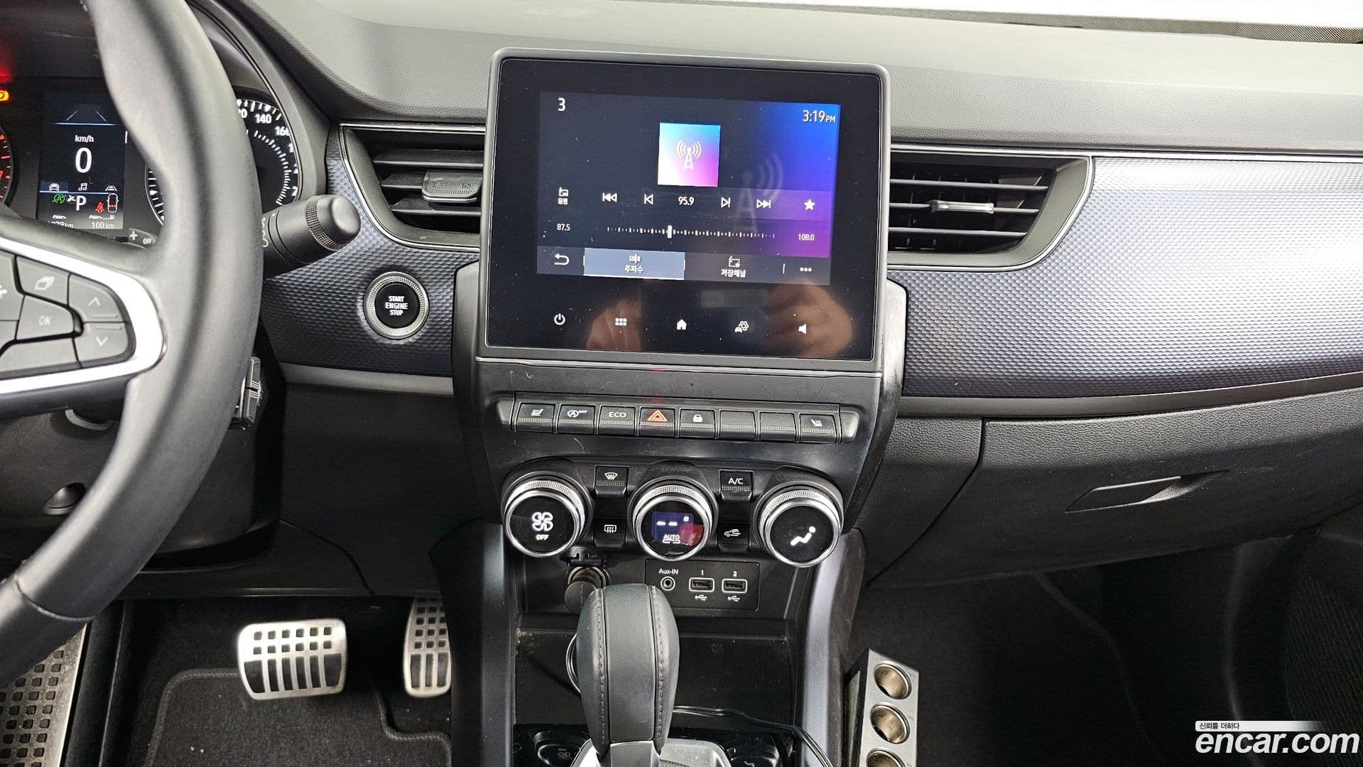 Main__Slider__Photo:XM3 Renault-KoreaSamsung 2020.9-13