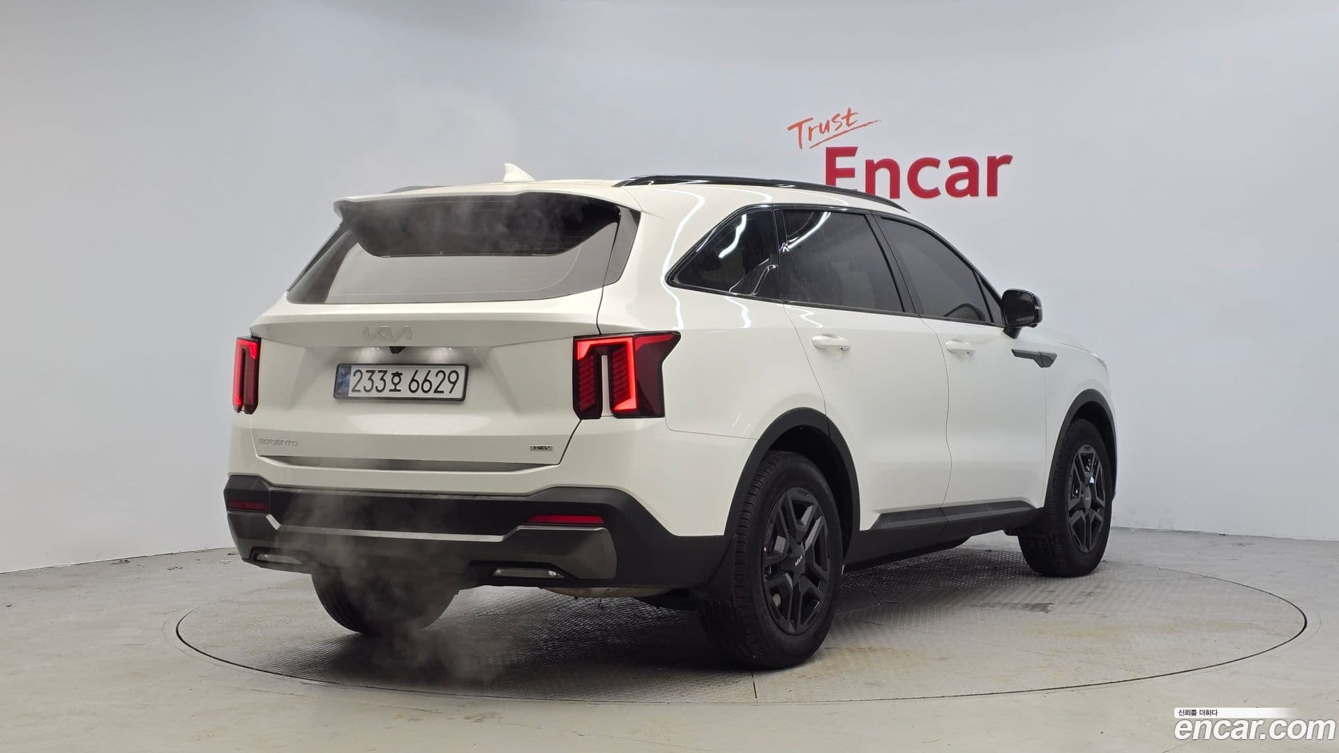 Main__Slider__Photo:Sorento Kia 2024.10-1