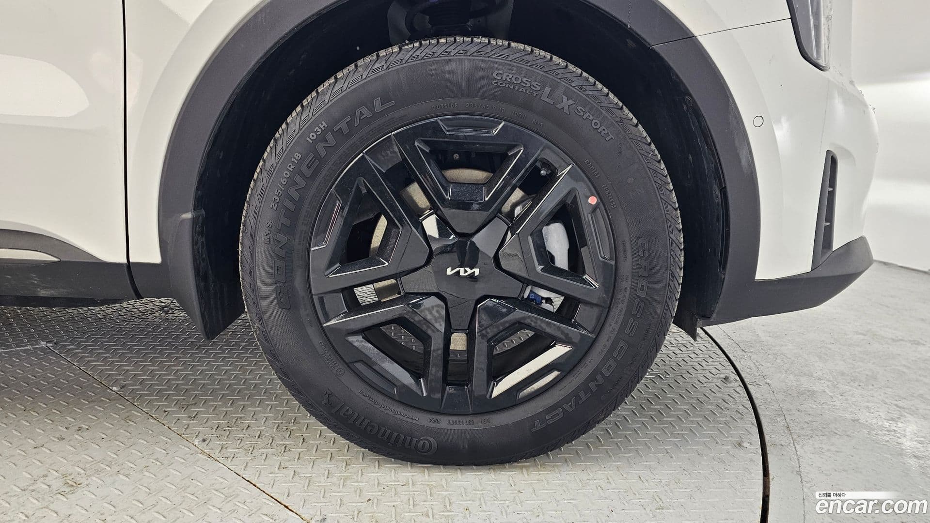 Main__Slider__Photo:Sorento Kia 2024.10-4