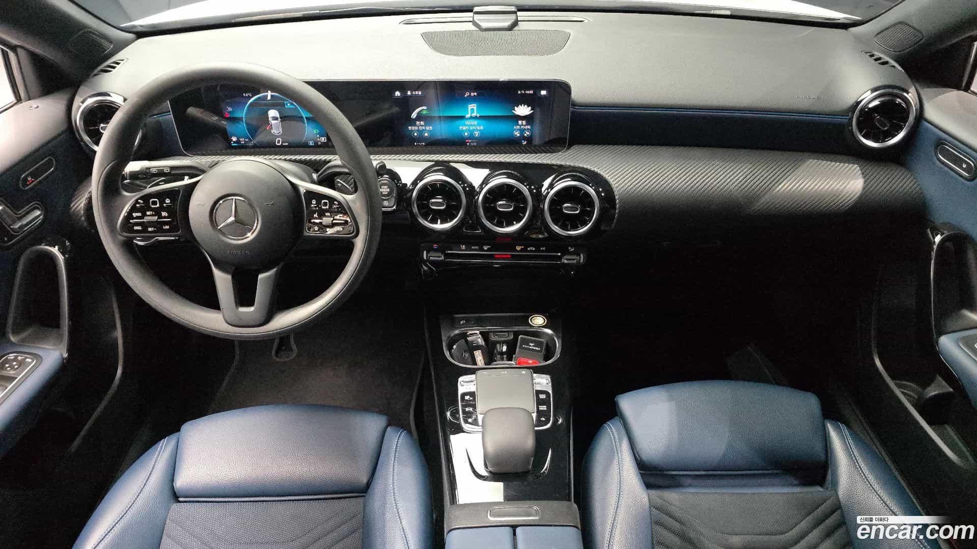 A-Class Mercedes-Benz 2019.8-INNER-007