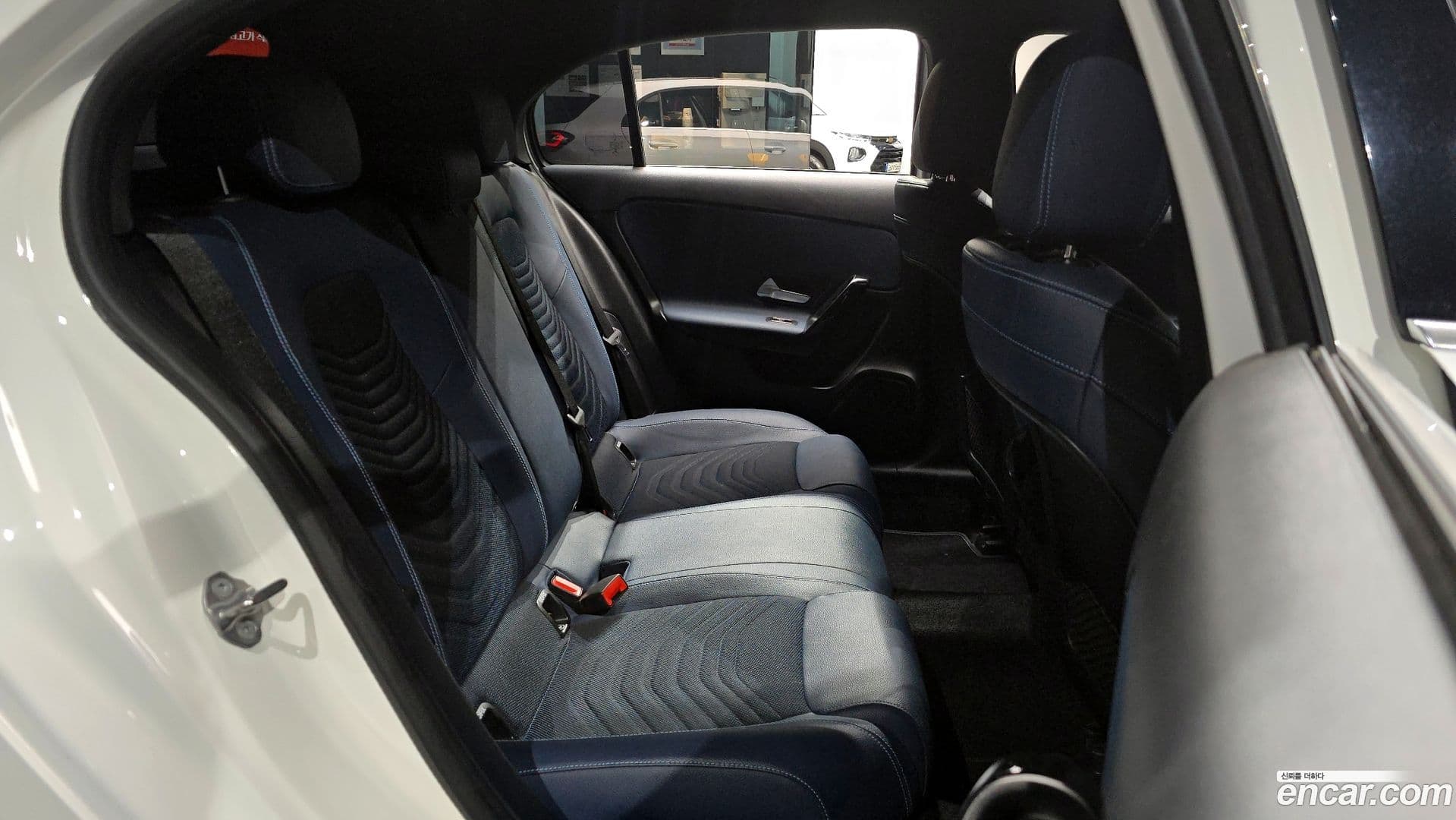 Main__Slider__Photo:A-Class Mercedes-Benz 2019.8-11