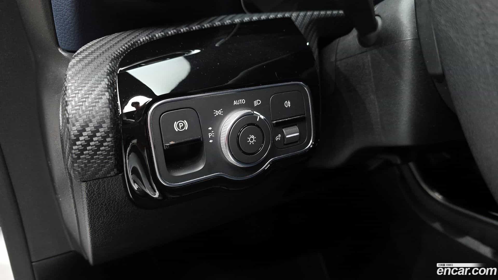 A-Class Mercedes-Benz 2019.8-OPTION-021