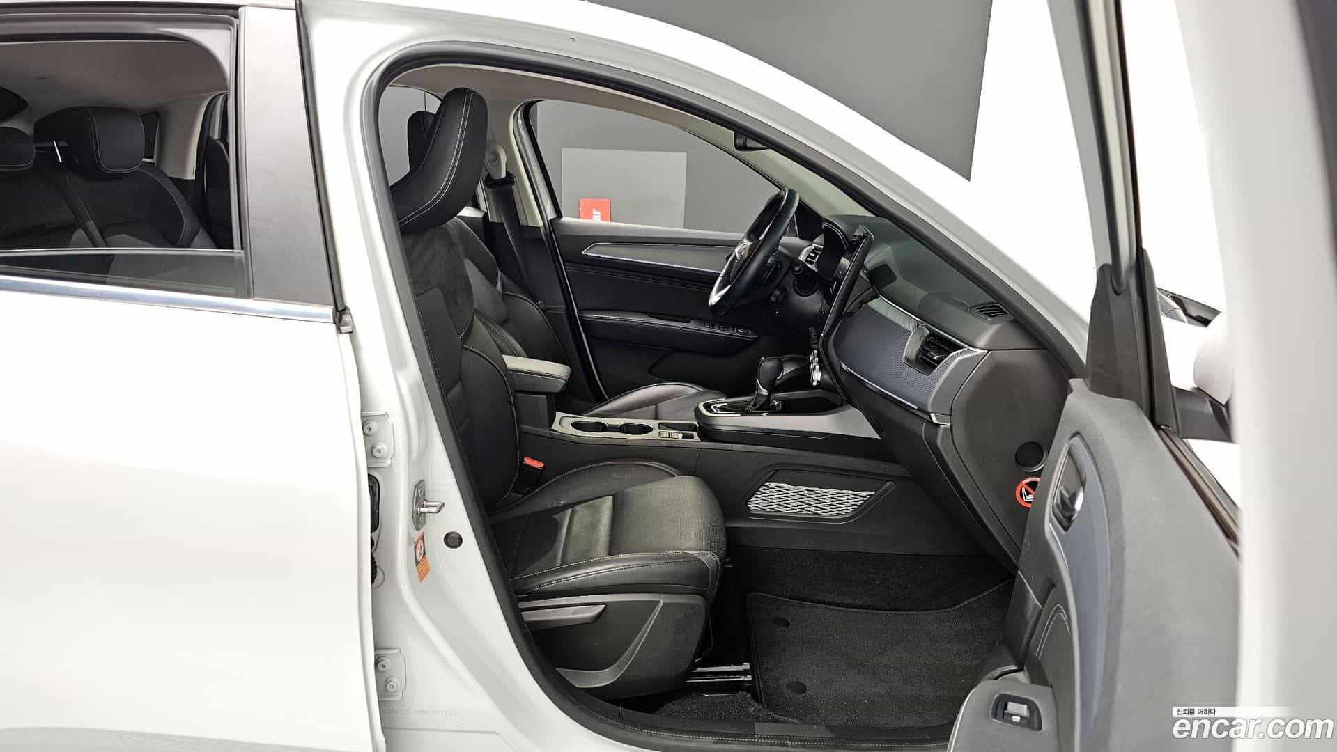 XM3 Renault-KoreaSamsung 2021.5-OPTION-015