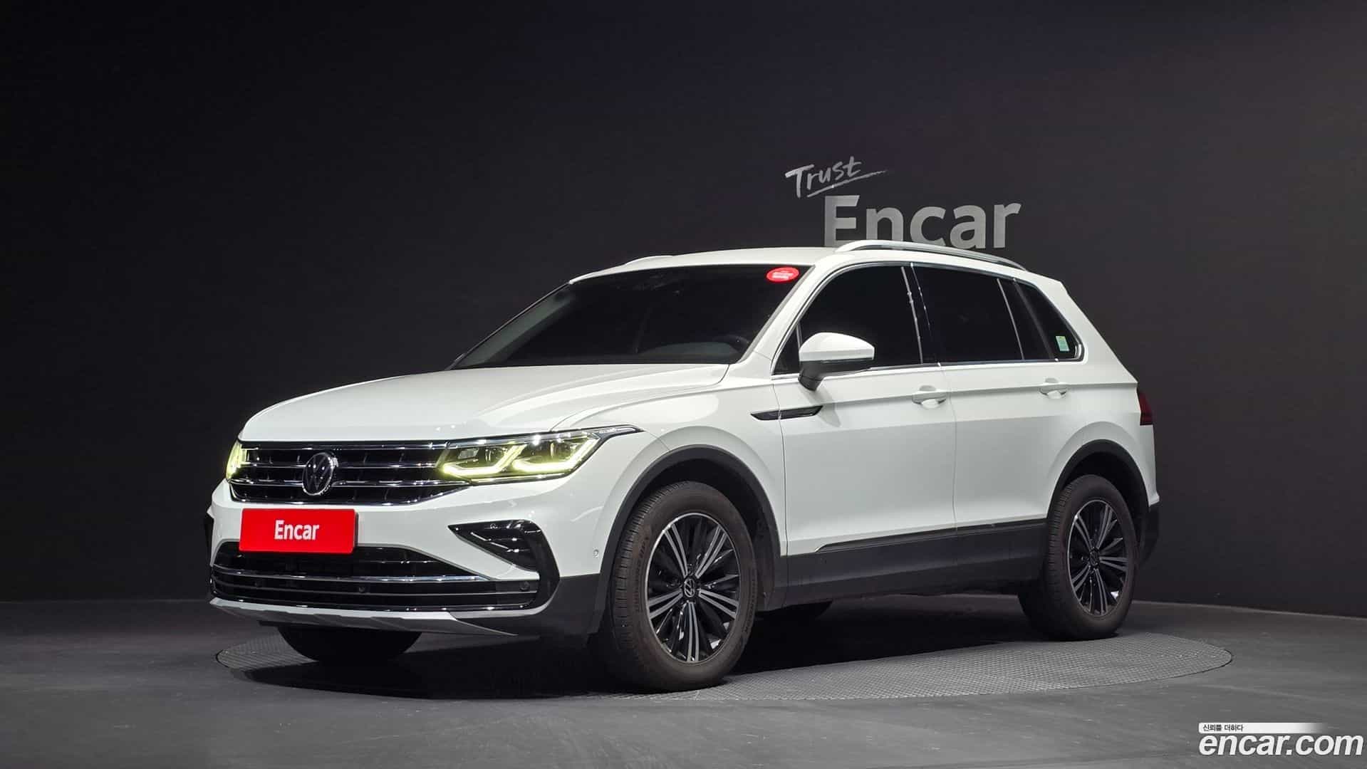 Tiguan Volkswagen 2022.5-OUTER-001