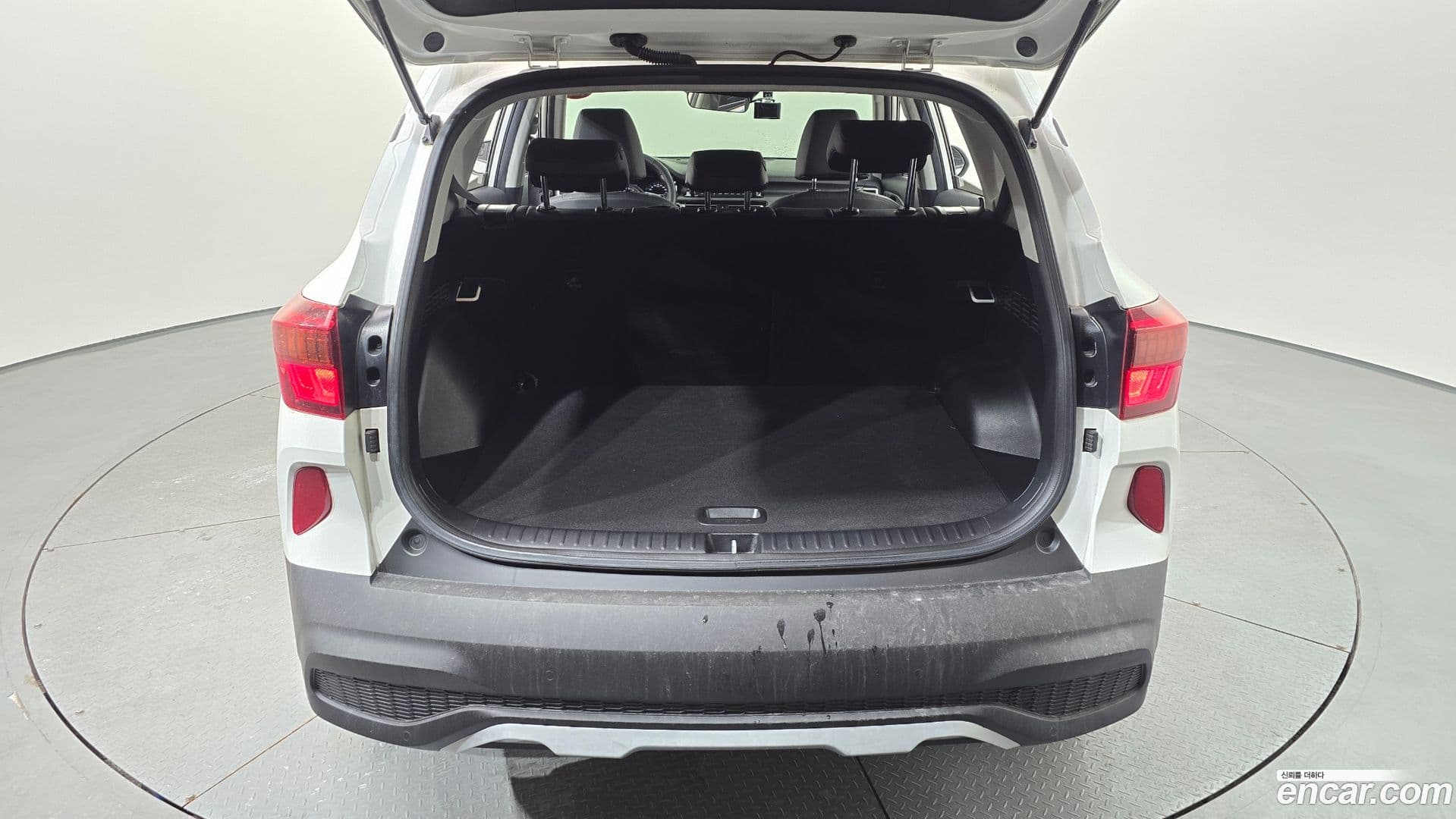 Main__Slider__Photo:Seltos Kia 2021.6-19