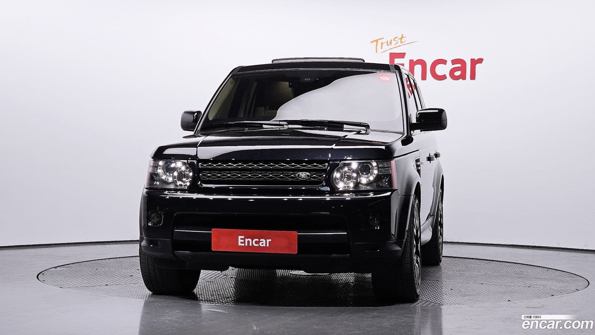 Main__Slider__Photo:Range Rover Sport Land Rover 2011.9-2