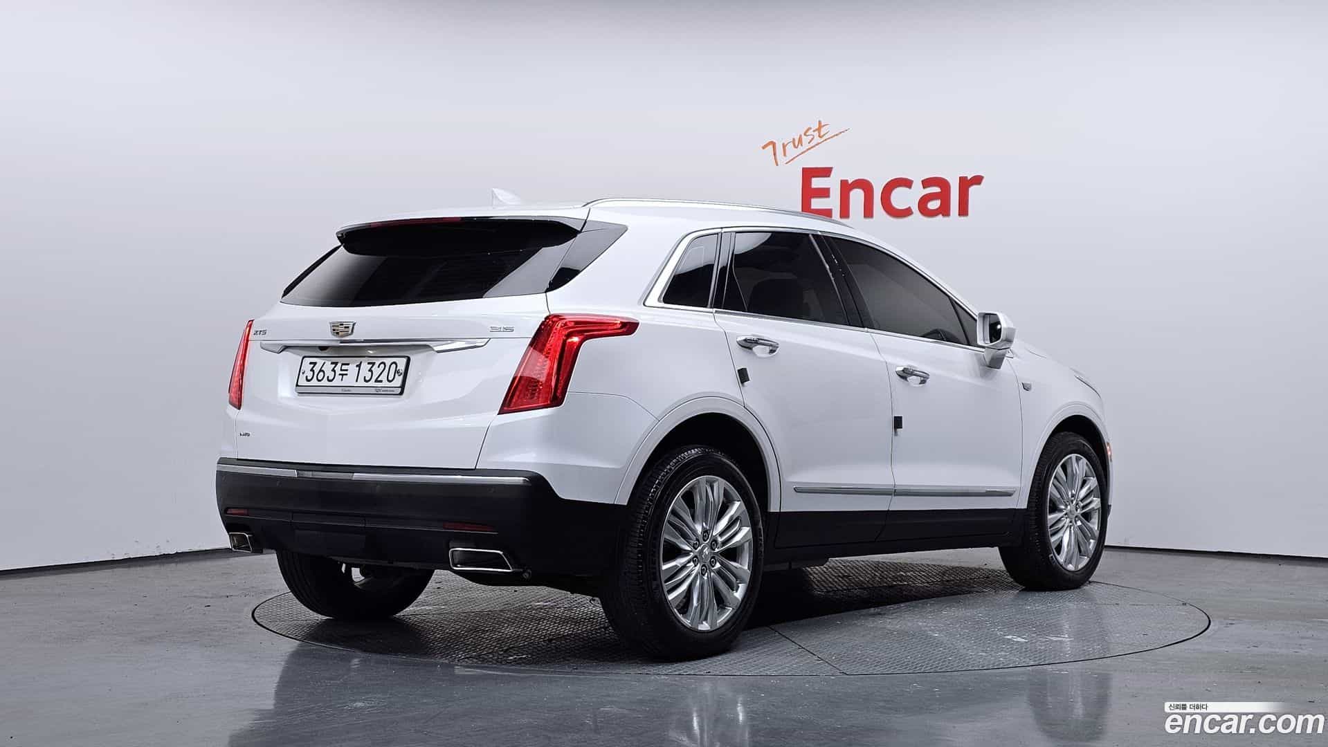 XT5 Cadillac 2019.10-OUTER-002