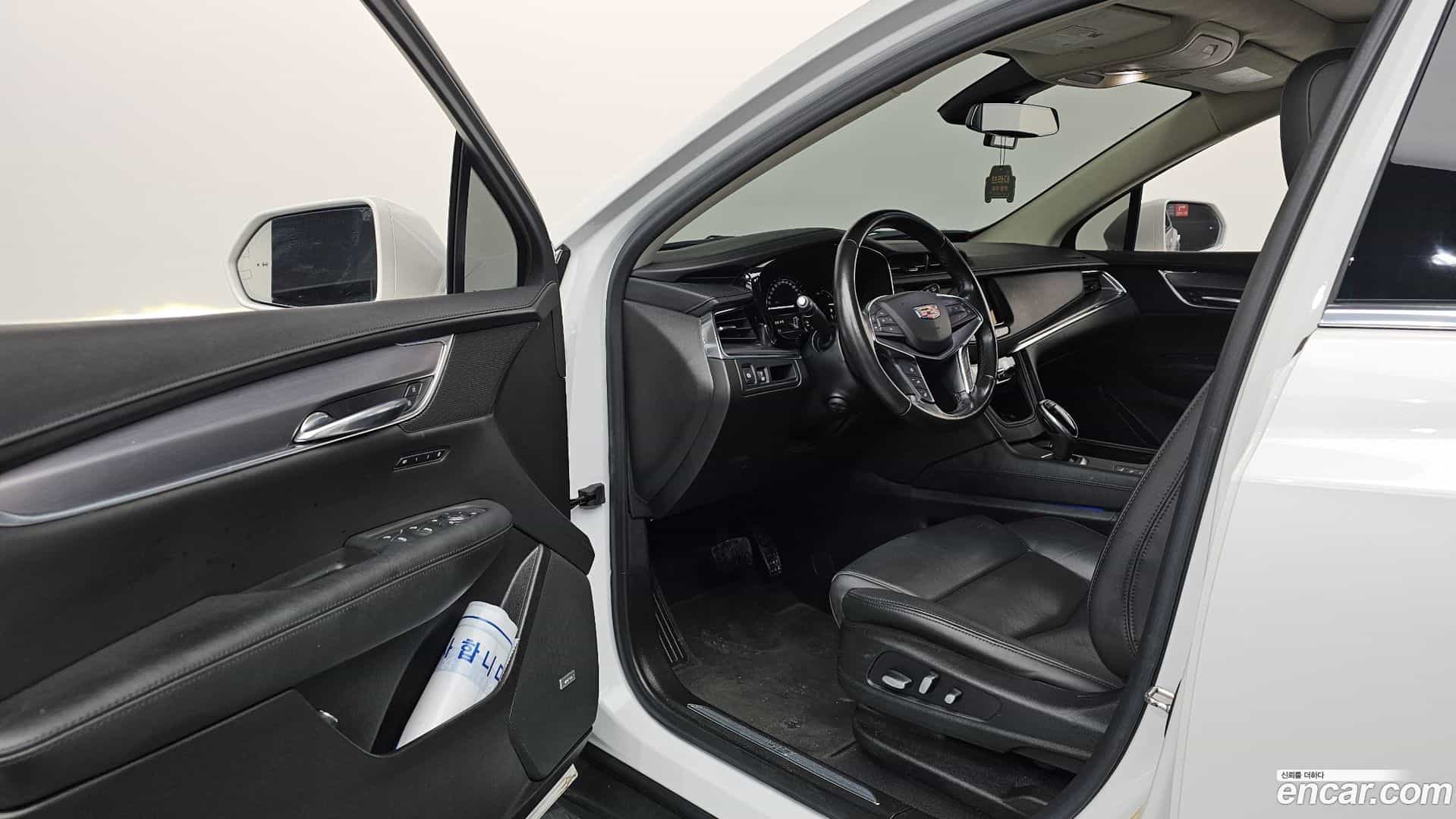 XT5 Cadillac 2019.10-INNER-010