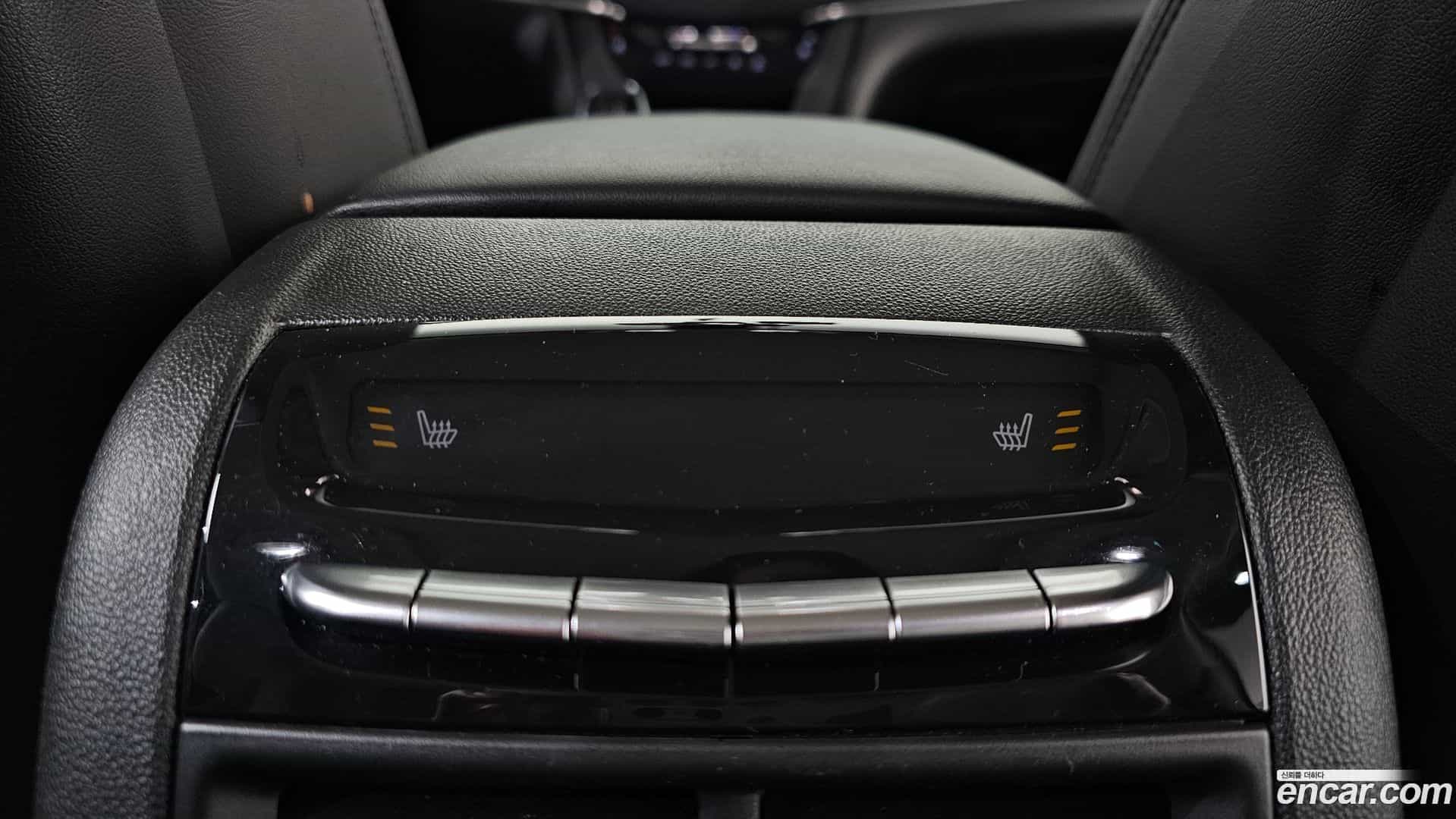 XT5 Cadillac 2019.10-OPTION-022