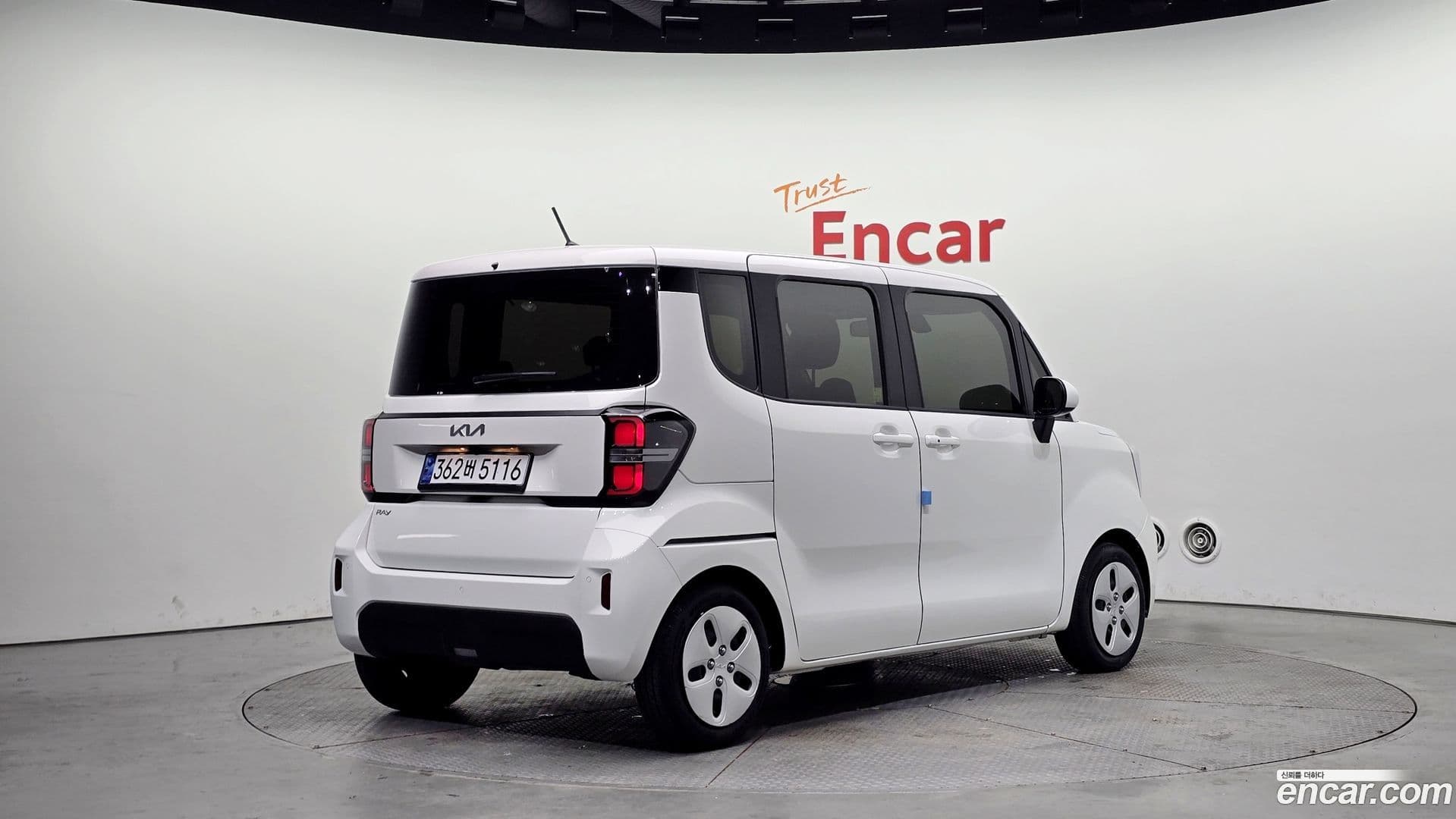 Main__Slider__Photo:RAY Kia 2023.2-1