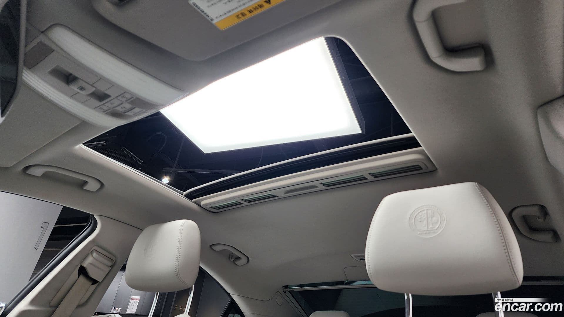 Main__Slider__Photo:CLS-Class Mercedes-Benz 2014.11-18