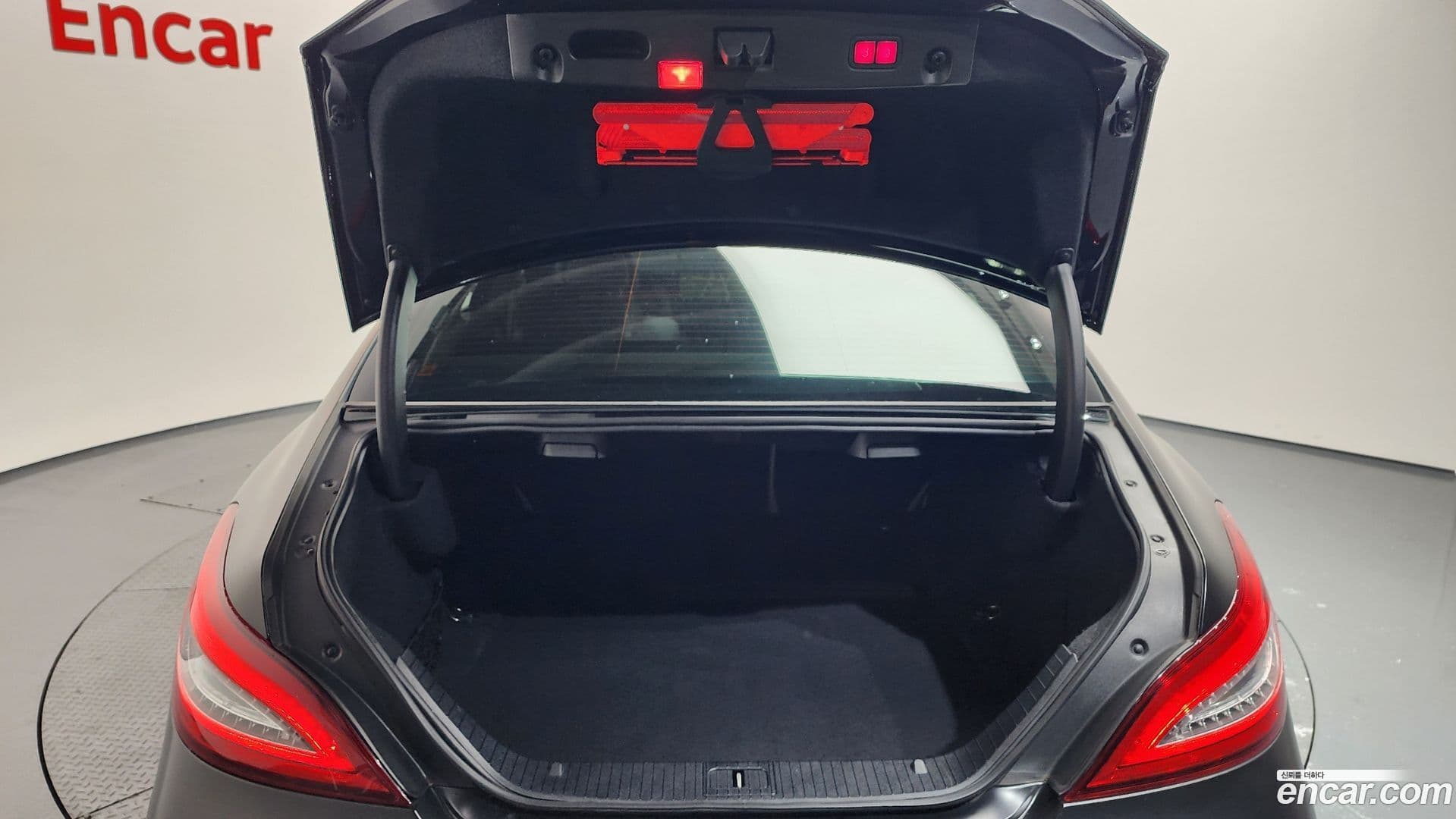 Main__Slider__Photo:CLS-Class Mercedes-Benz 2014.11-19