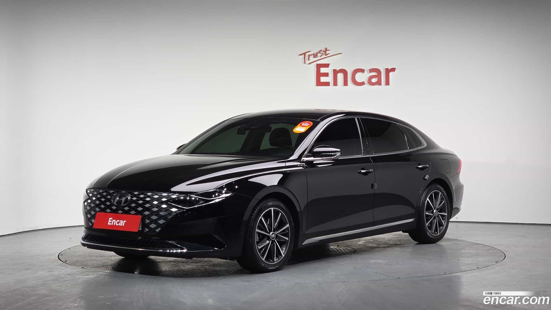 Grandeur Hyundai 2022.9-OUTER-001