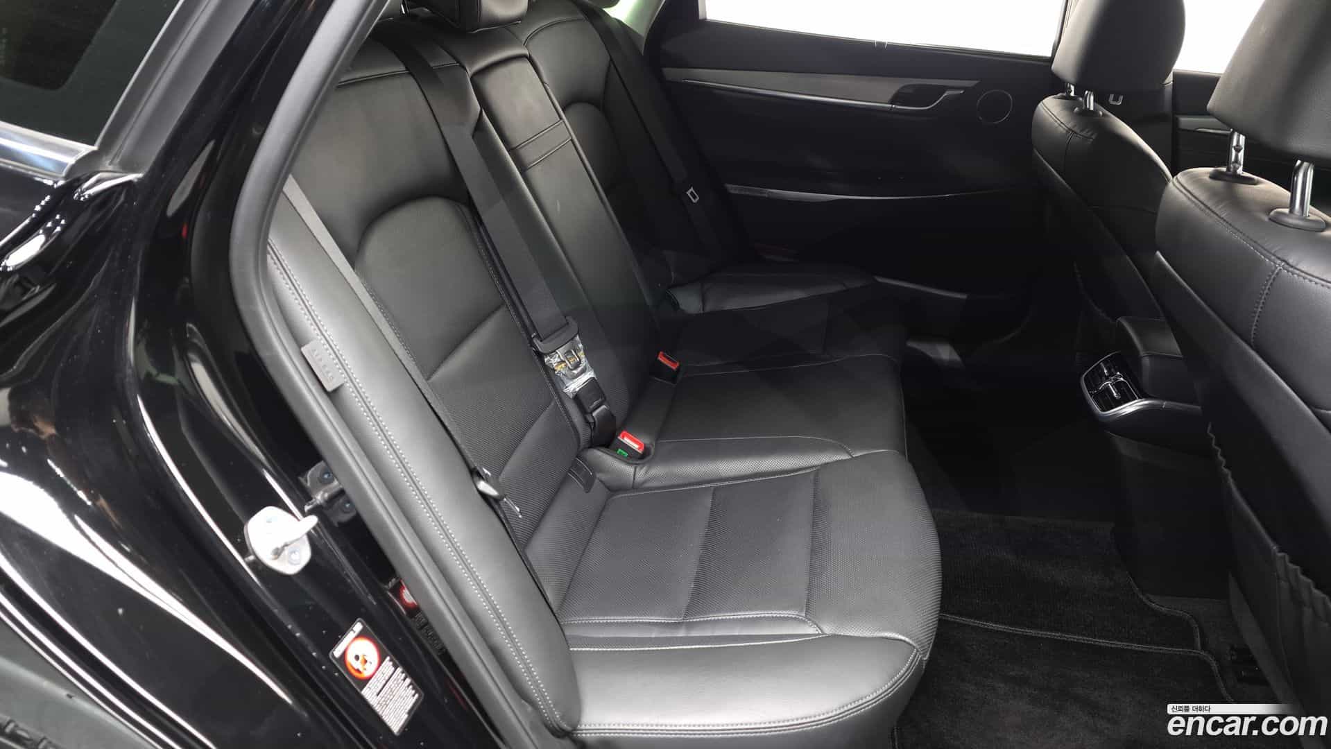 Grandeur Hyundai 2022.9-OPTION-015