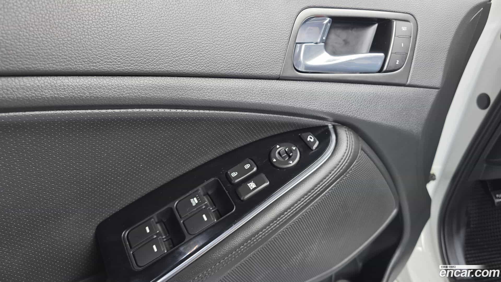 K5 Kia 2014.1-OPTION-017