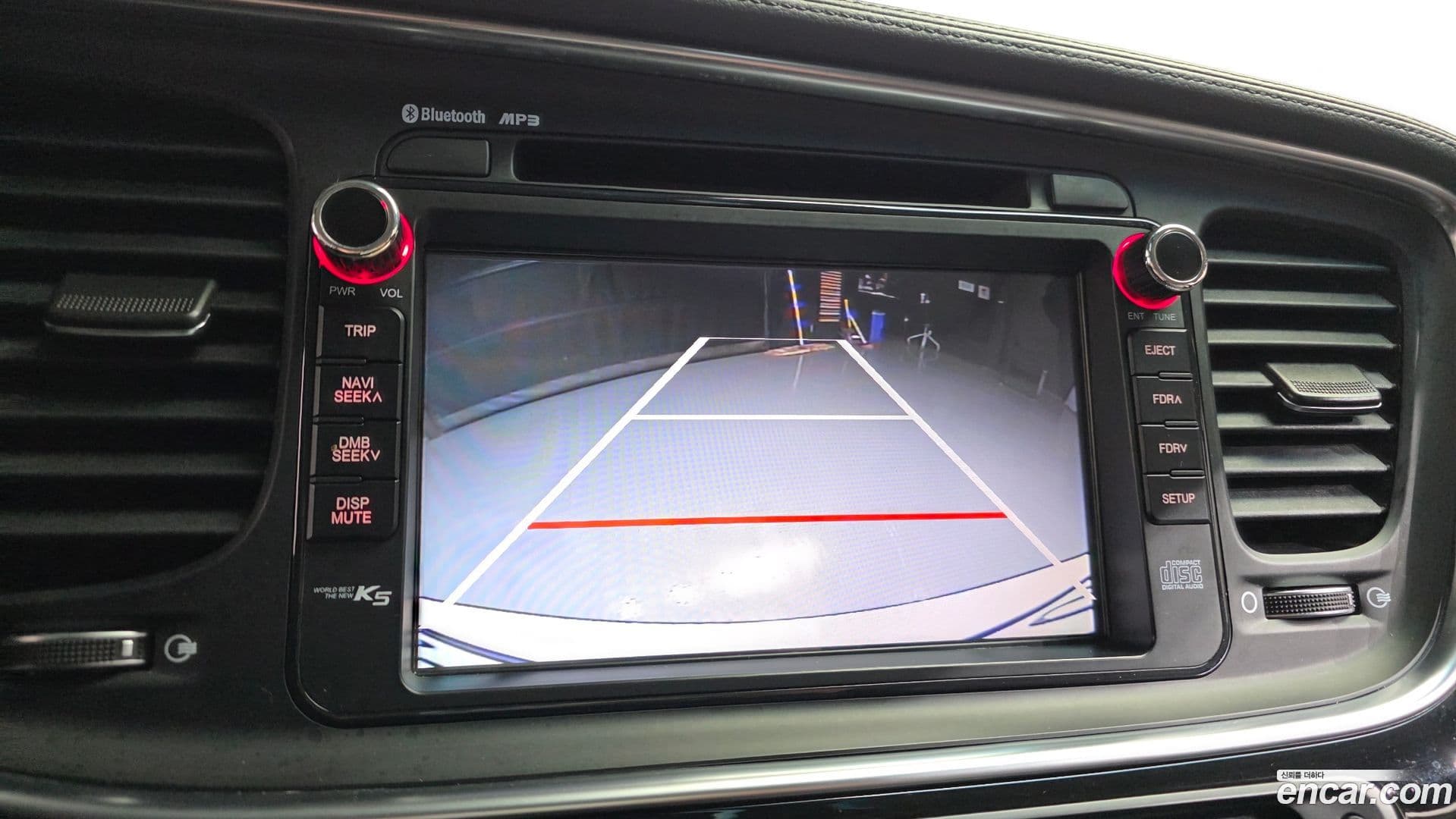 Main__Slider__Photo:K5 Kia 2014.1-15