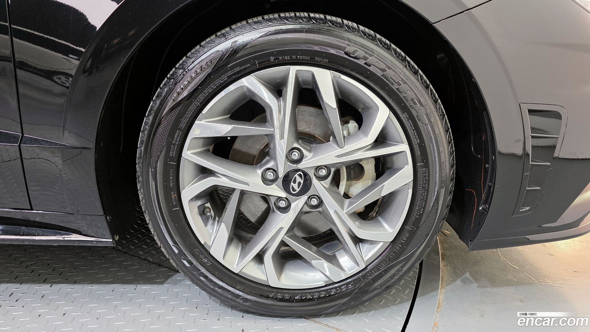 Main__Slider__Photo:Sonata Hyundai 2021.10-4