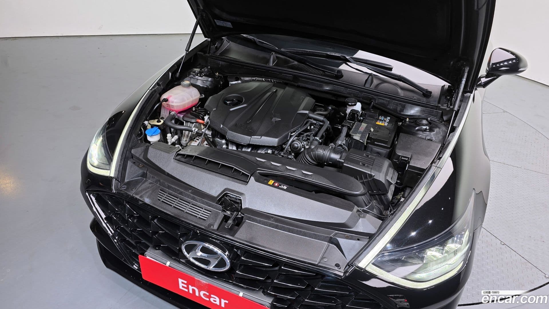 Main__Slider__Photo:Sonata Hyundai 2021.10-5