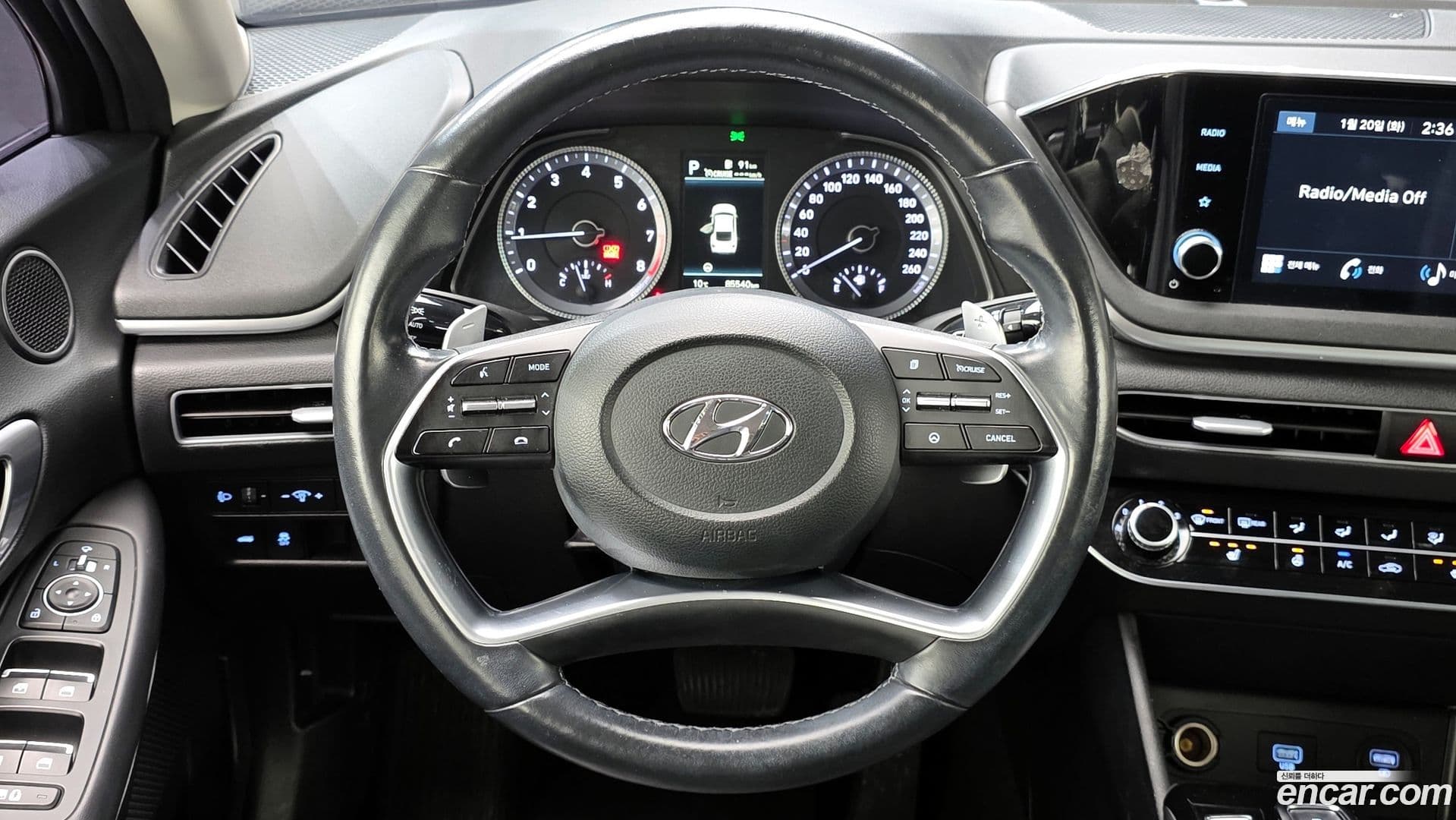 Main__Slider__Photo:Sonata Hyundai 2021.10-12