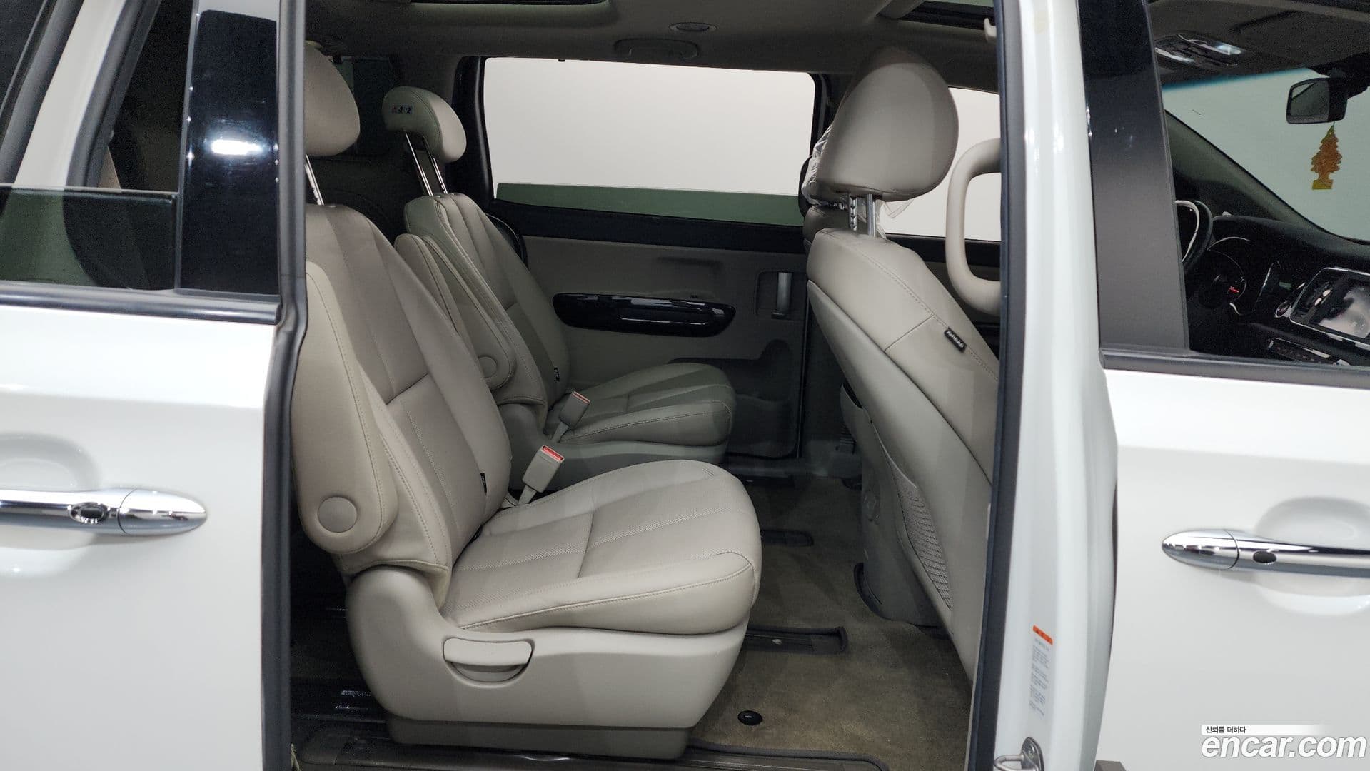 Main__Slider__Photo:Canival Kia 2019.10-11