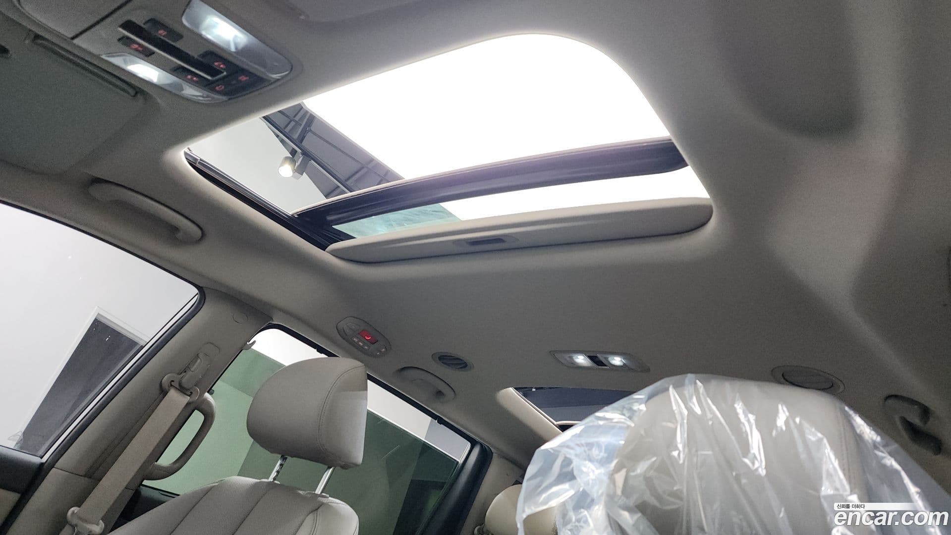 Main__Slider__Photo:Canival Kia 2019.10-18