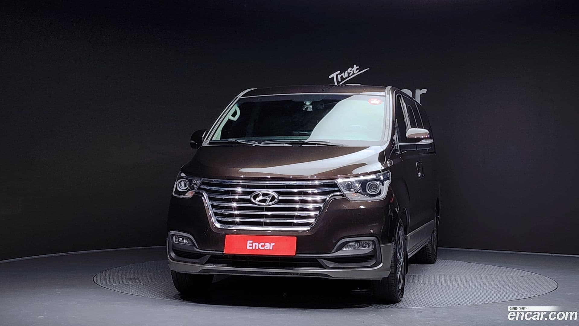 Main__Slider__Photo:Starex Hyundai 2018.3-2