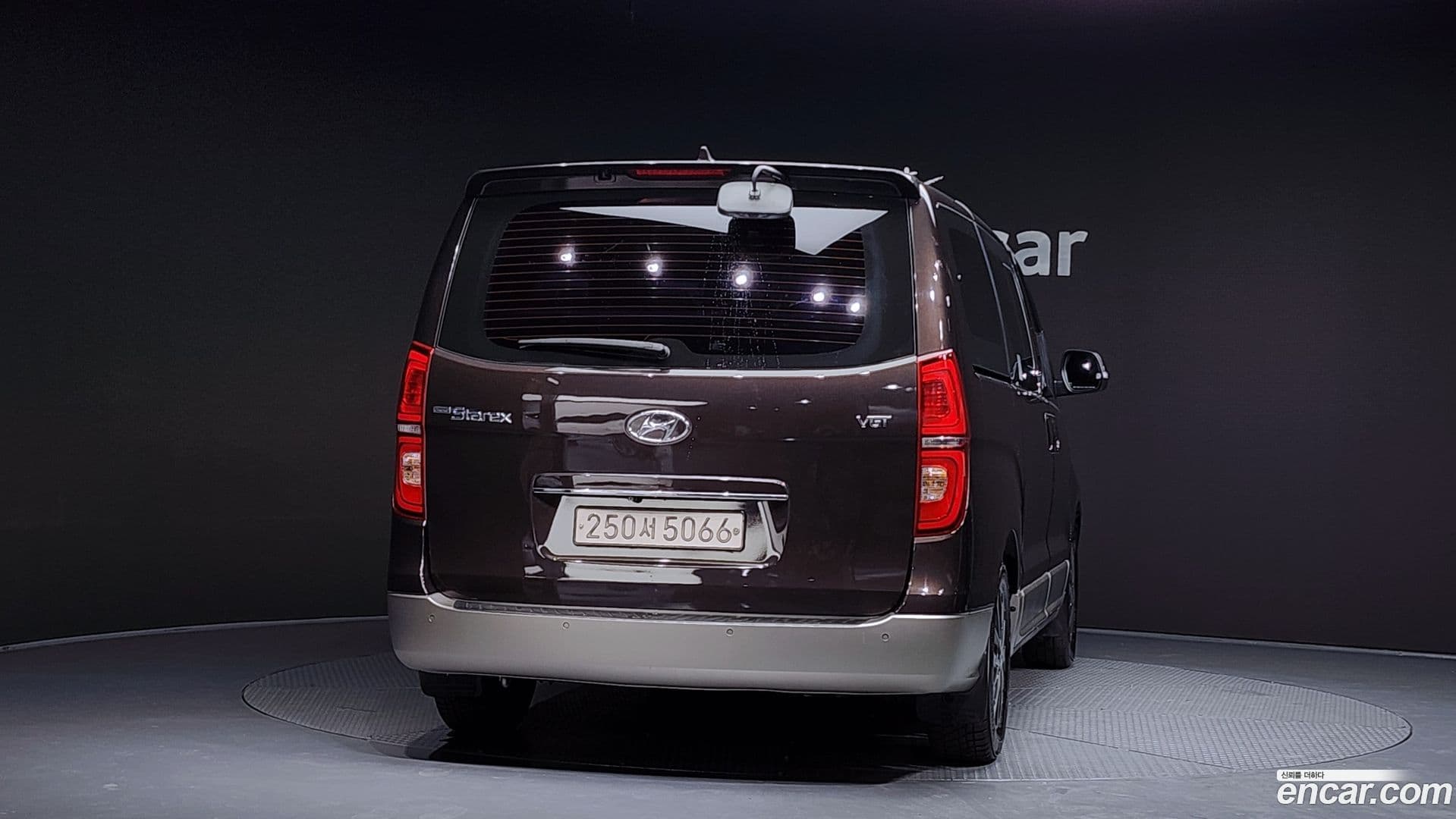 Main__Slider__Photo:Starex Hyundai 2018.3-3