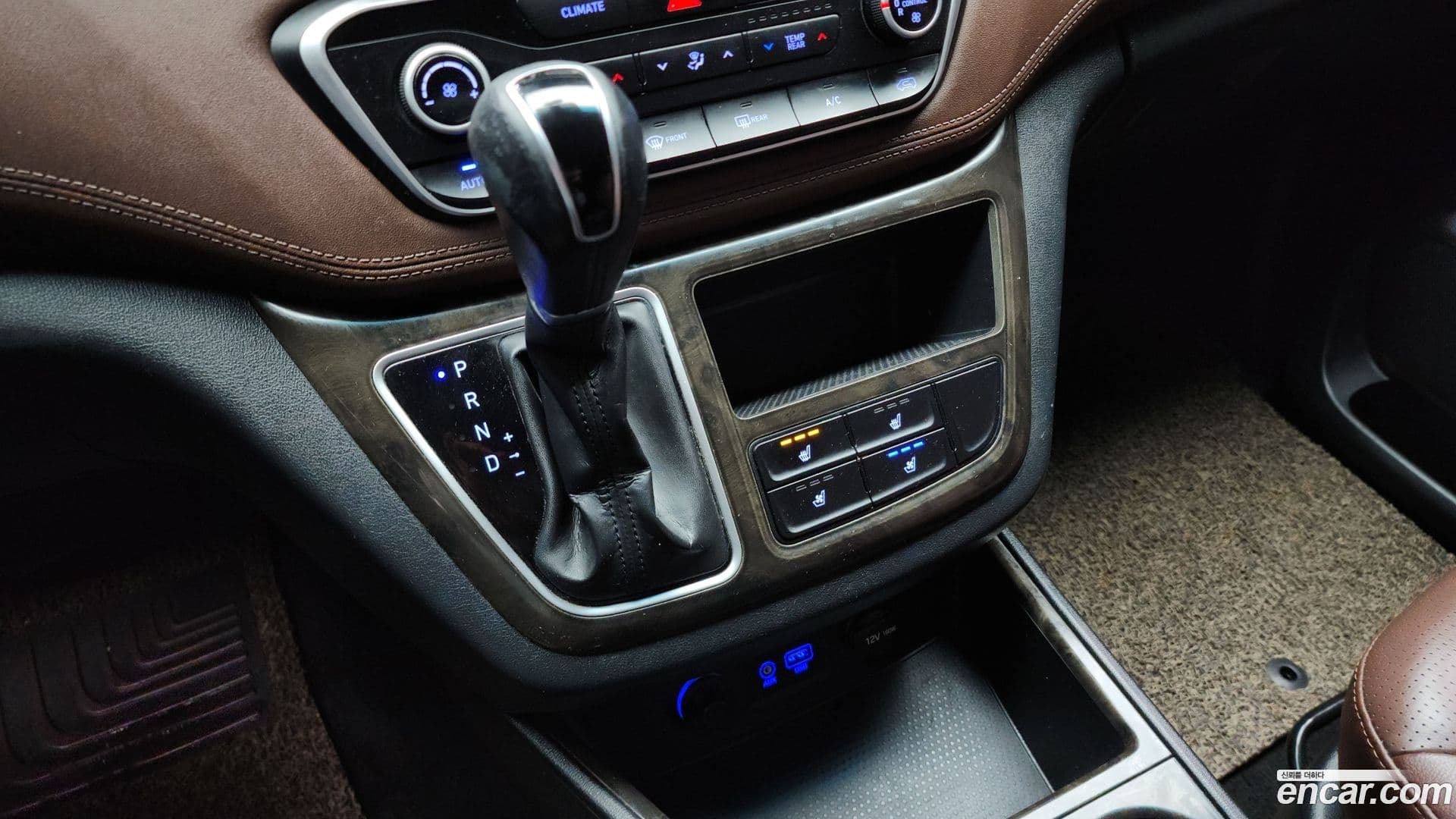 Main__Slider__Photo:Starex Hyundai 2018.3-8