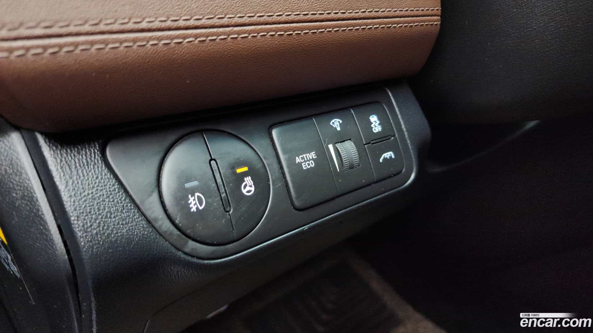 Starex Hyundai 2018.3-OPTION-022