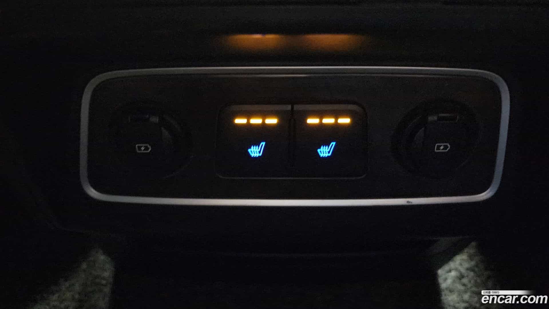 Starex Hyundai 2018.3-OPTION-023