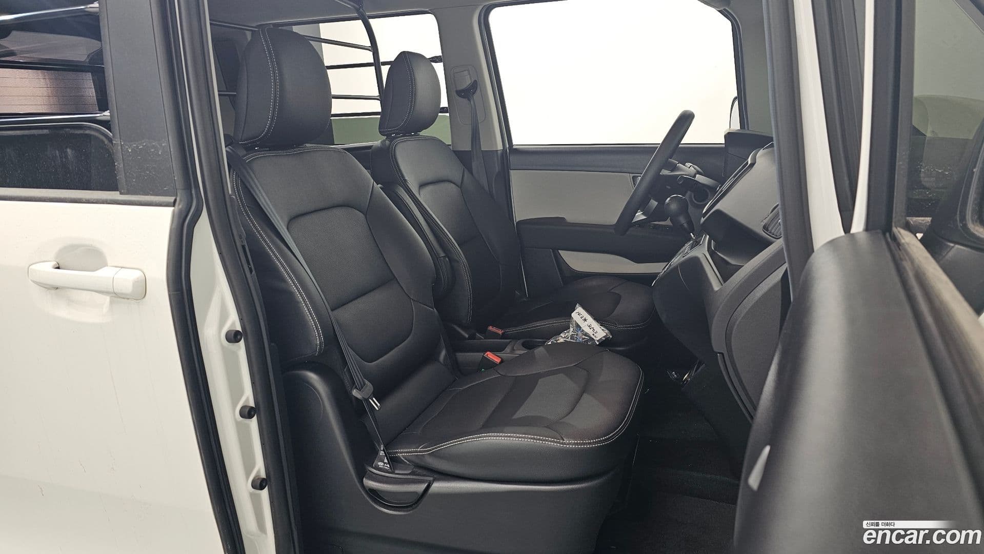 Main__Slider__Photo:RAY Kia 2022.11-9