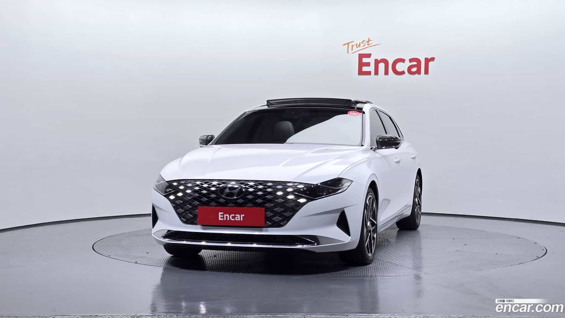 Grandeur Hyundai 2021.5-OUTER-003