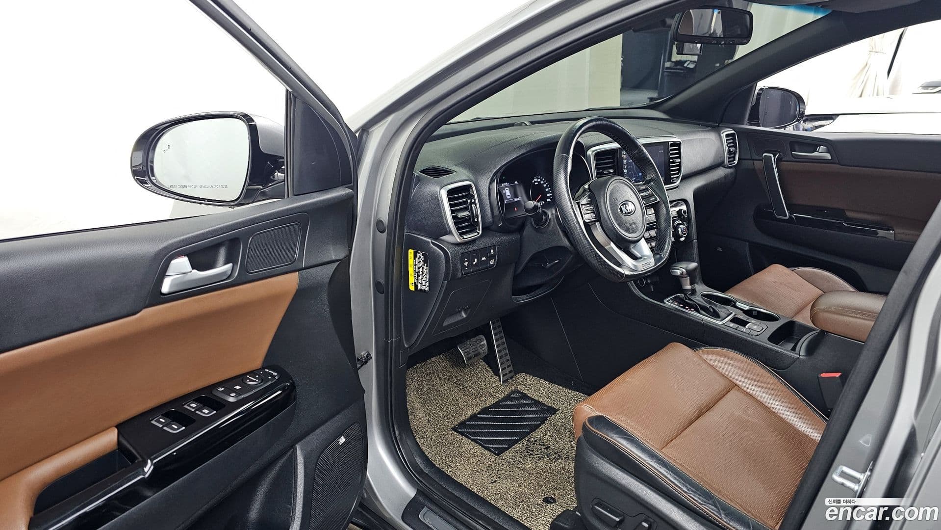 Main__Slider__Photo:Sportage Kia 2018.7-9