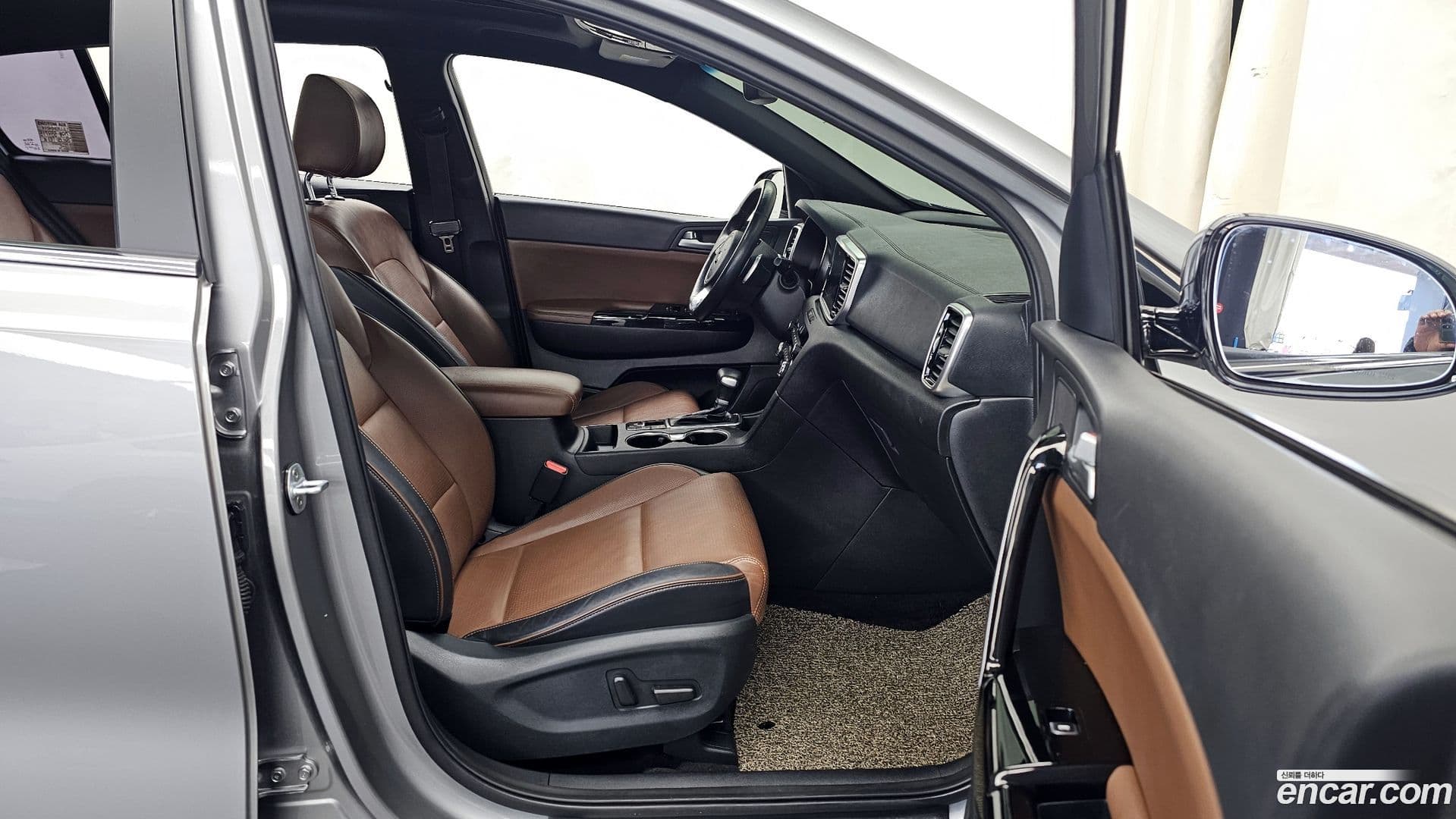 Main__Slider__Photo:Sportage Kia 2018.7-10