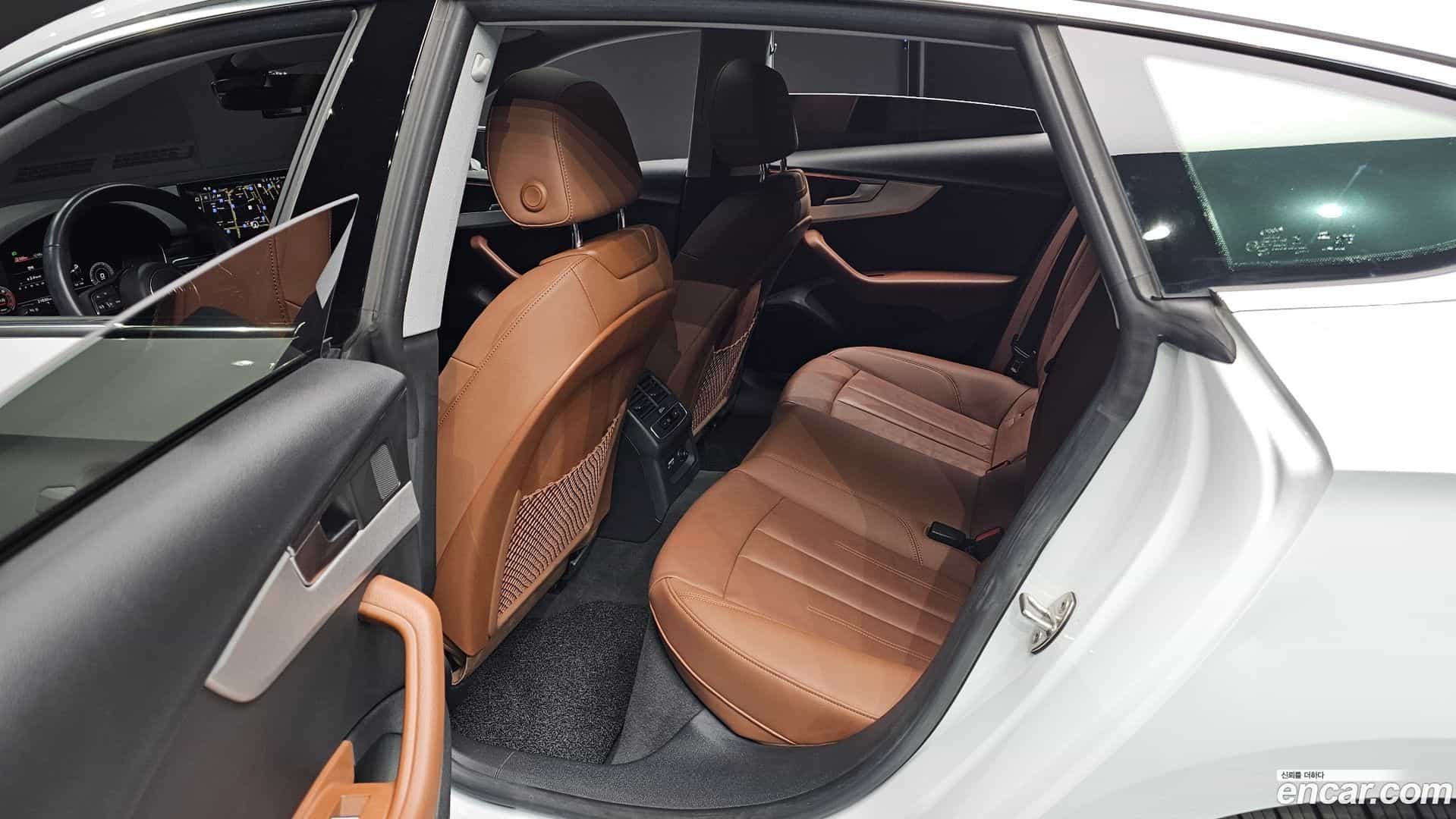 A5 Audi 2022.4-OPTION-016