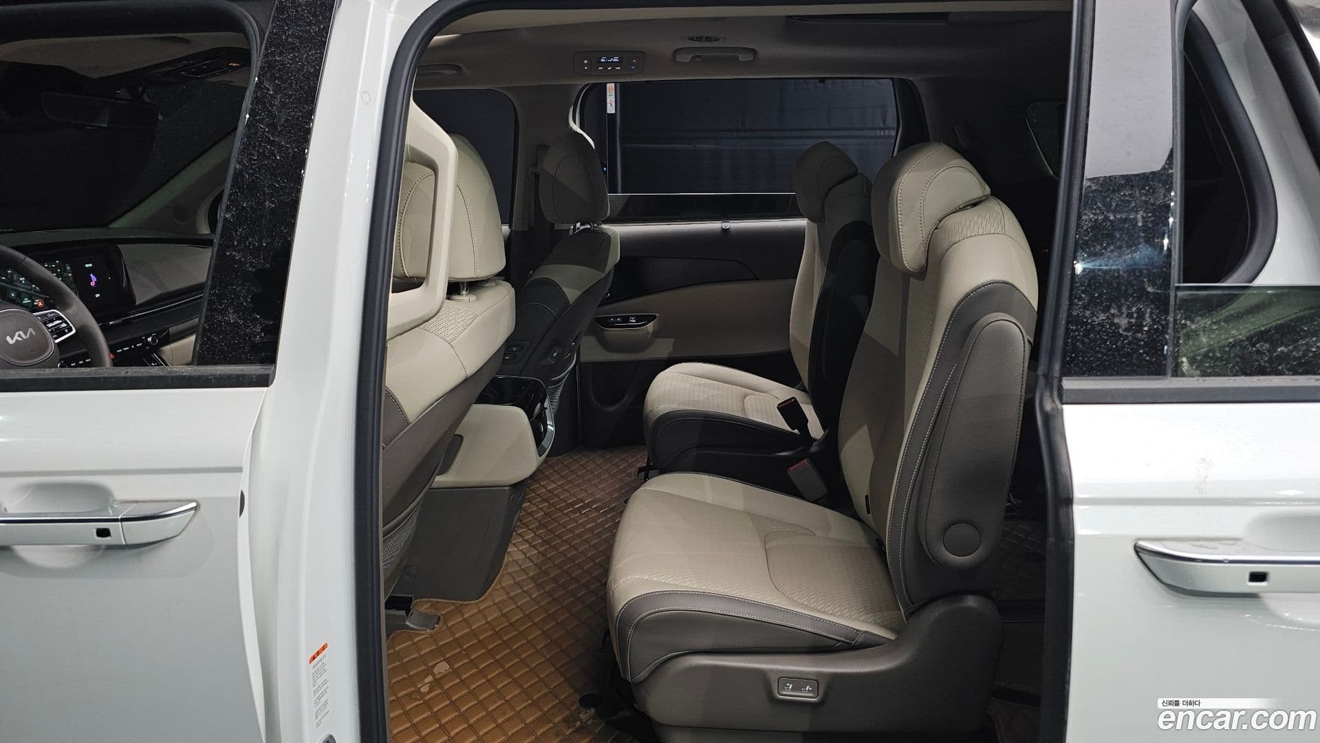 Main__Slider__Photo:Canival Kia 2021.11-11