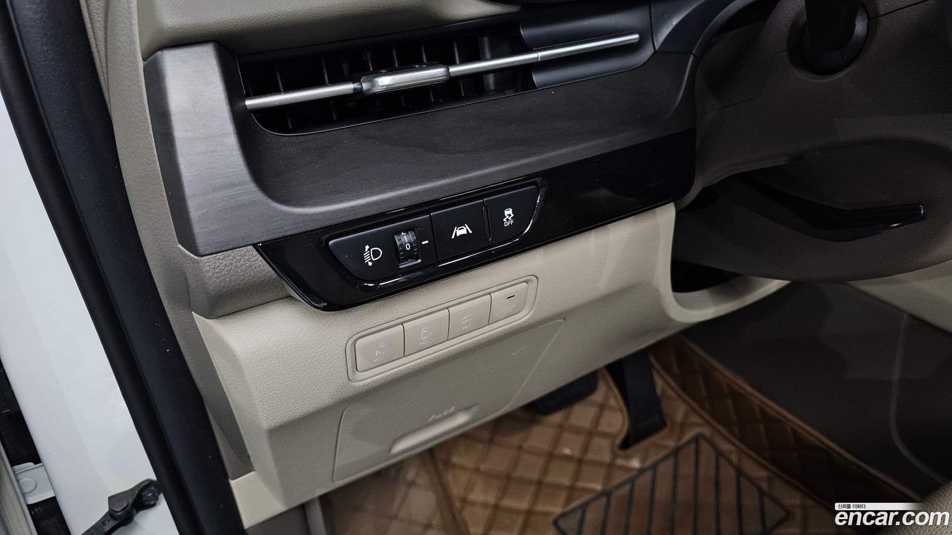 Main__Slider__Photo:Canival Kia 2021.11-16