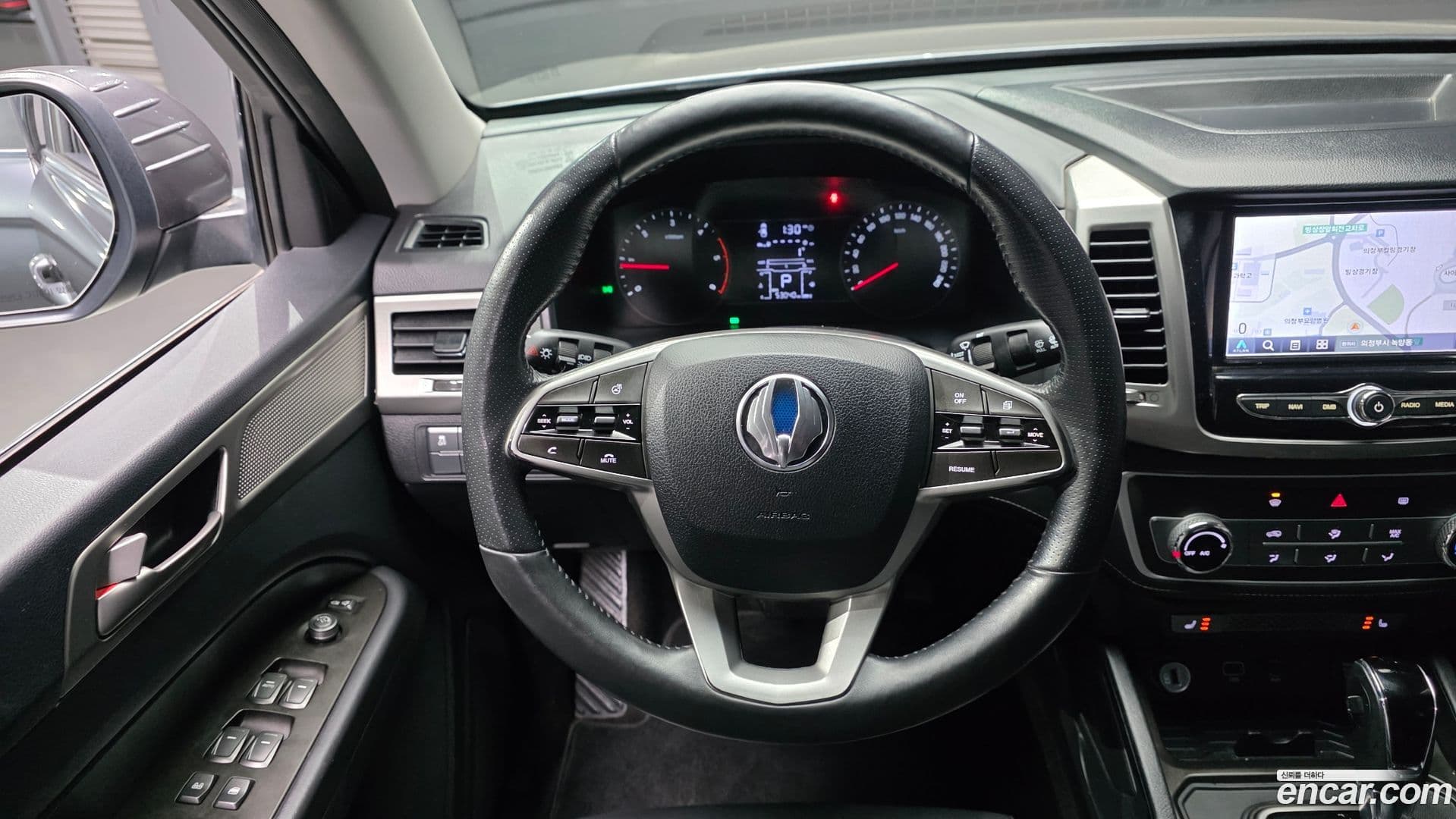 Main__Slider__Photo:Rexton KG_Mobility_Ssangyong 2018.4-12